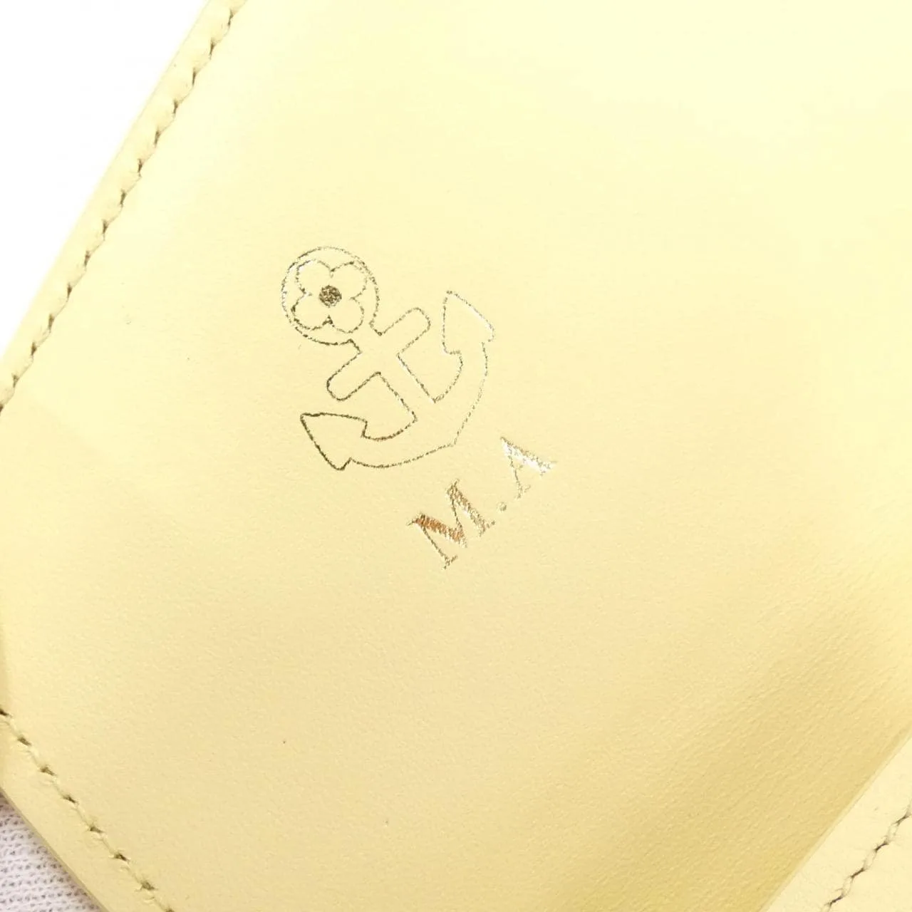 LOUIS VUITTON M82231 銀包 羊皮 5