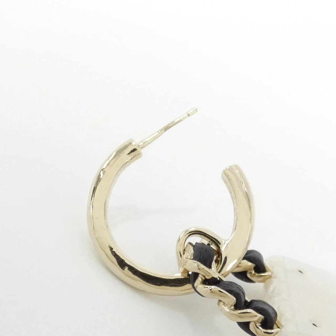 CHANEL ABA009 Accessories 3