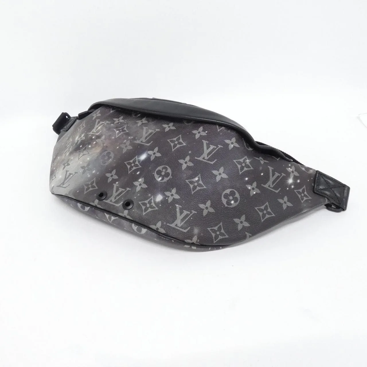 LOUIS VUITTON Discovery M44444 Shoulder Monogram 3