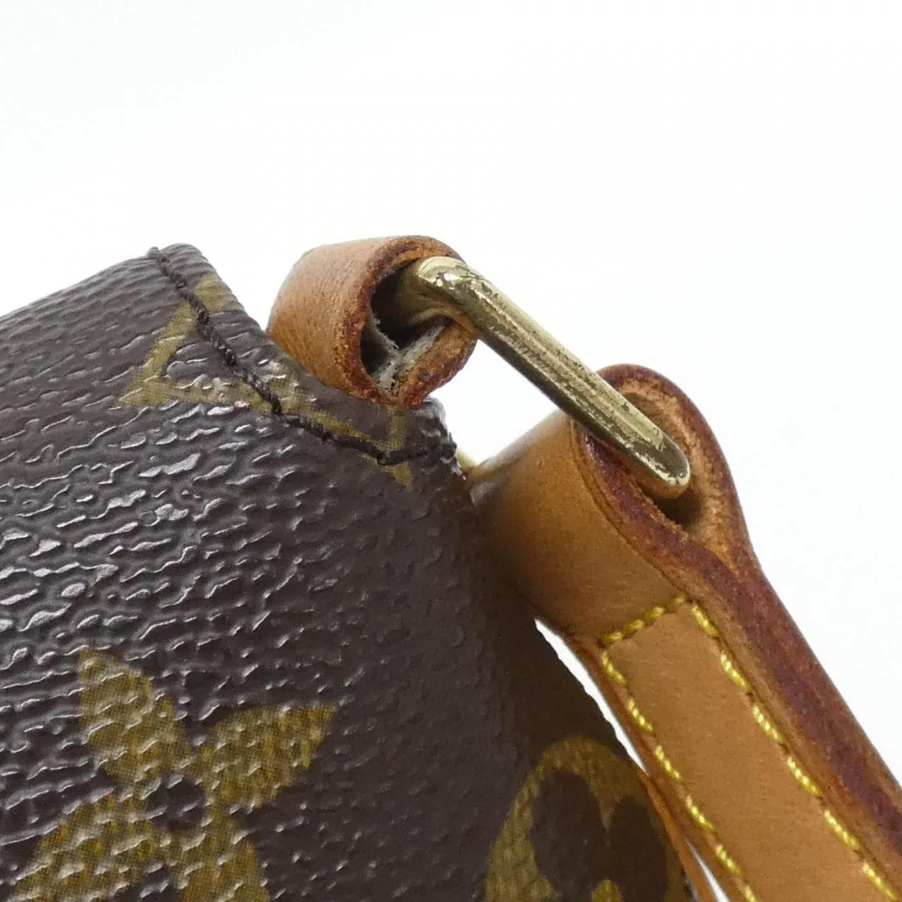 LOUIS VUITTON Musette M51257 Shoulder Monogram 4
