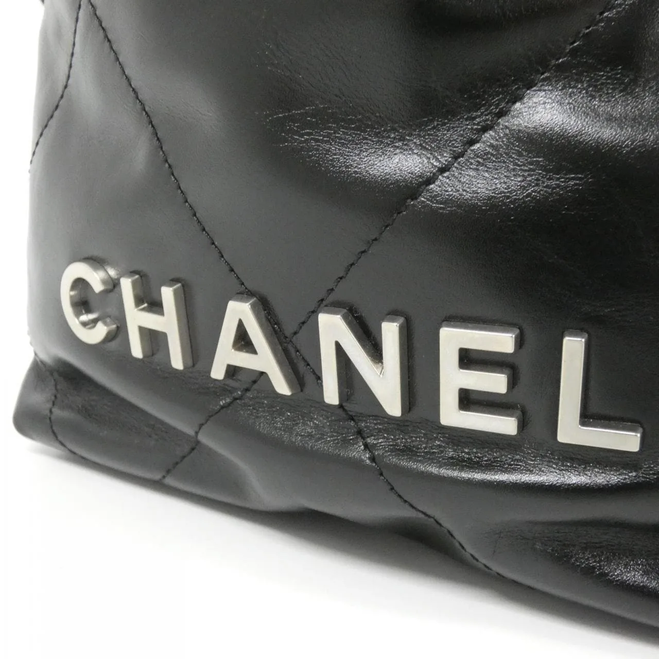 CHANEL Chanel 22 AS3980 Handbag 4