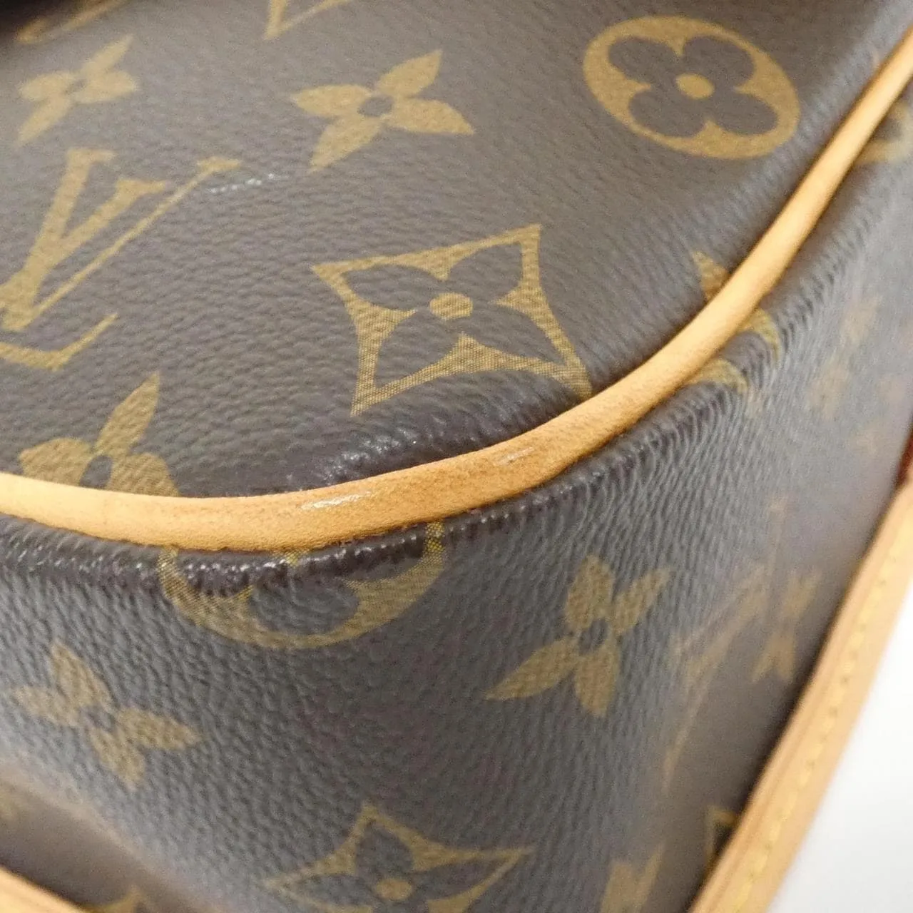 LOUIS VUITTON M42250 Shoulder Monogram 3