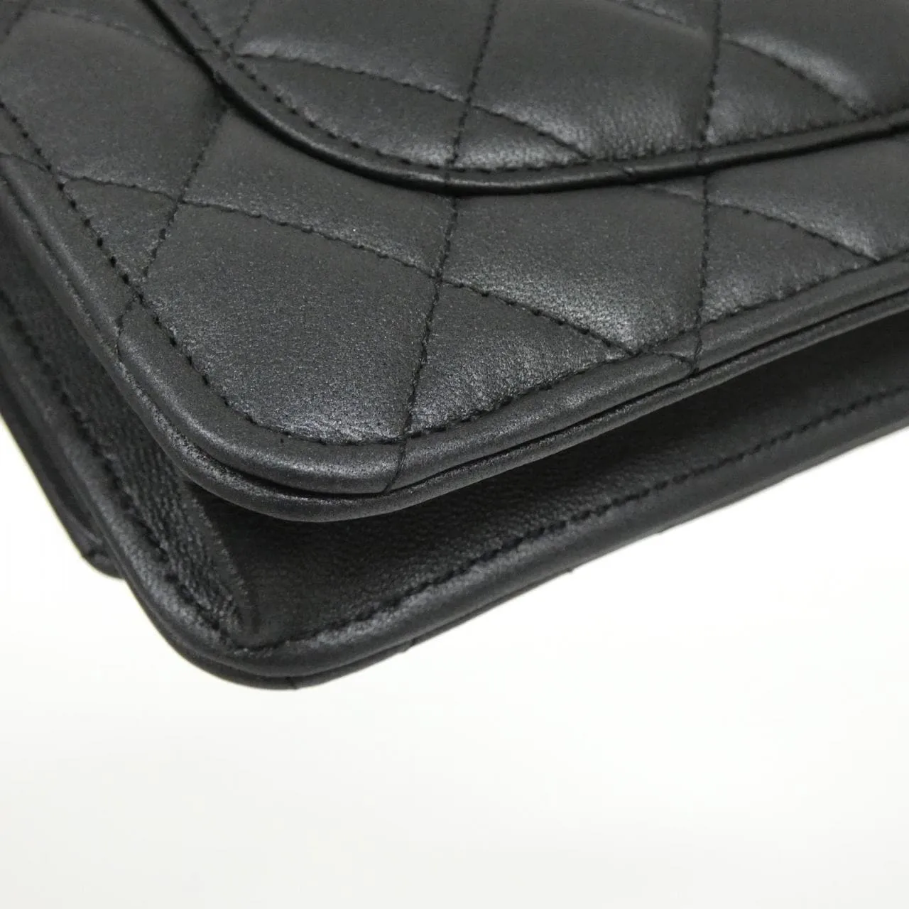 CHANEL Timeless Classic AP0250 Wallet Lambskin 3