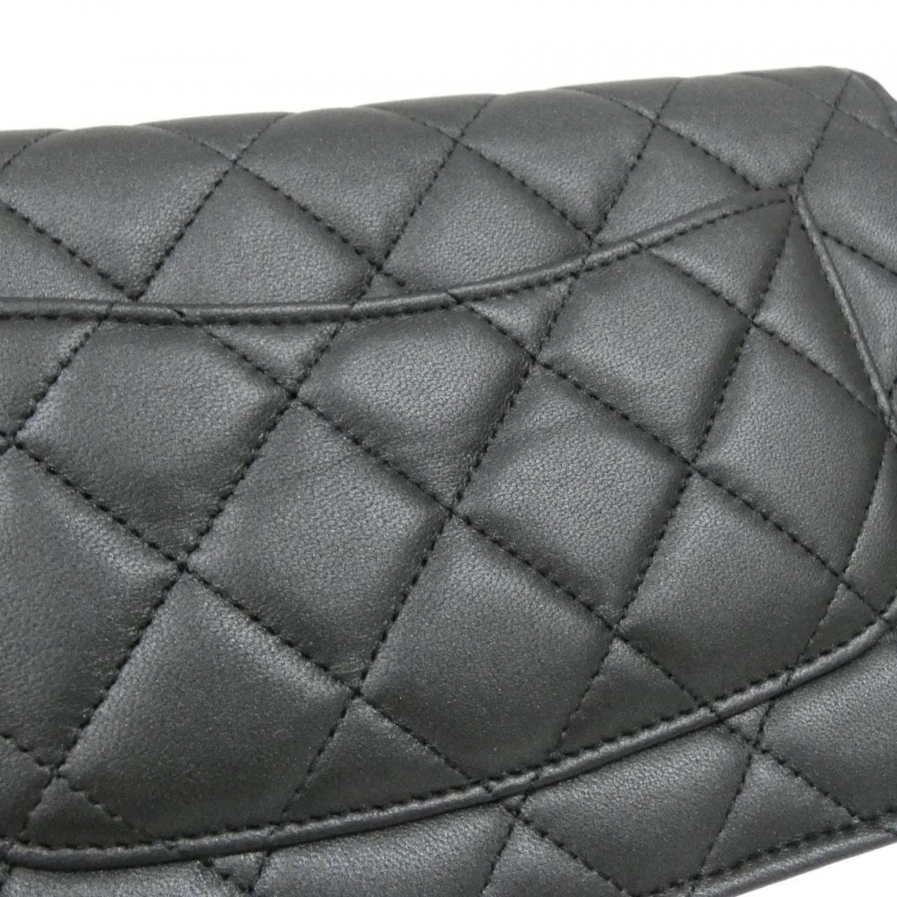 CHANEL Timeless Classic AP0250 Wallet Lambskin 4