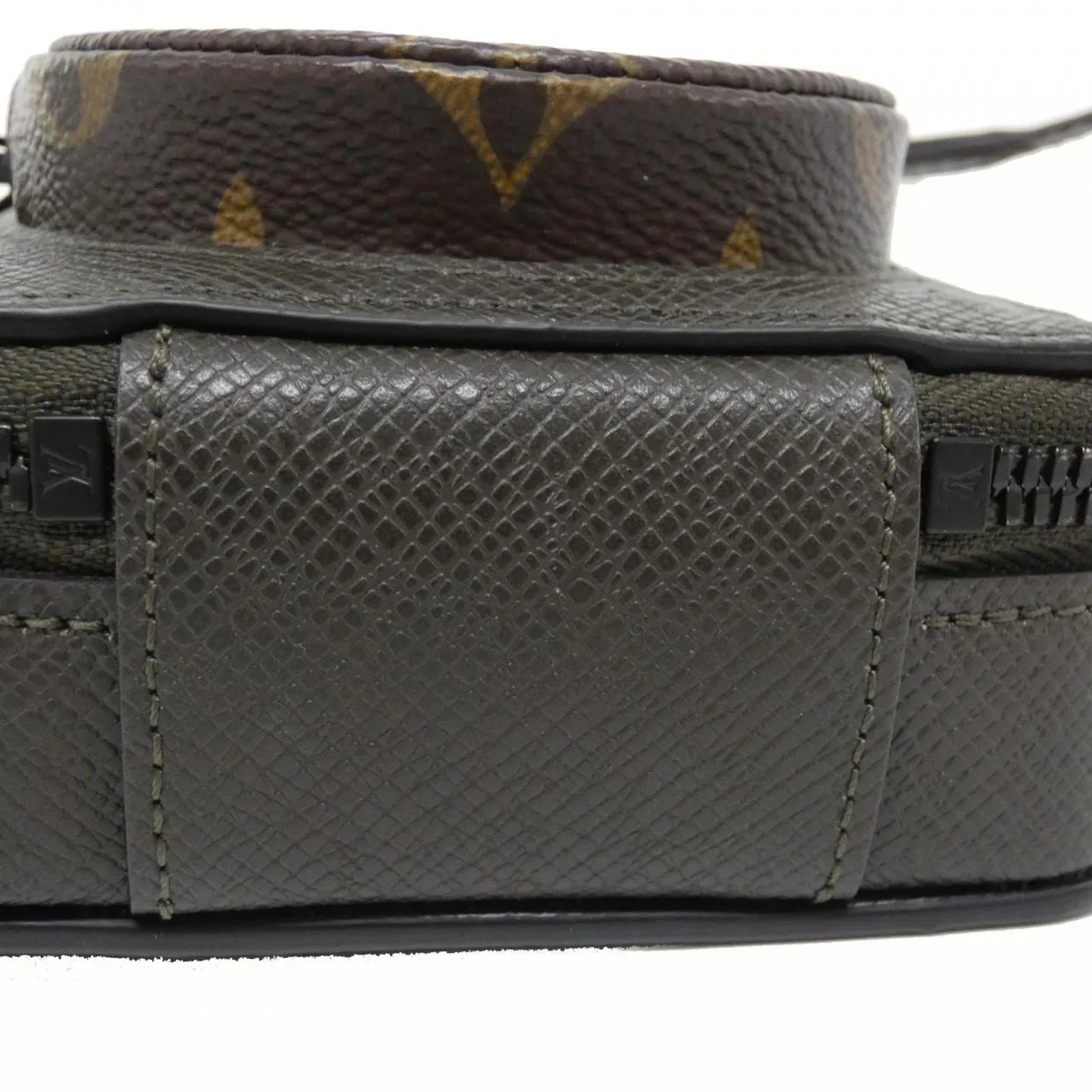 LOUIS VUITTON M30581 肩背包 帆布 4
