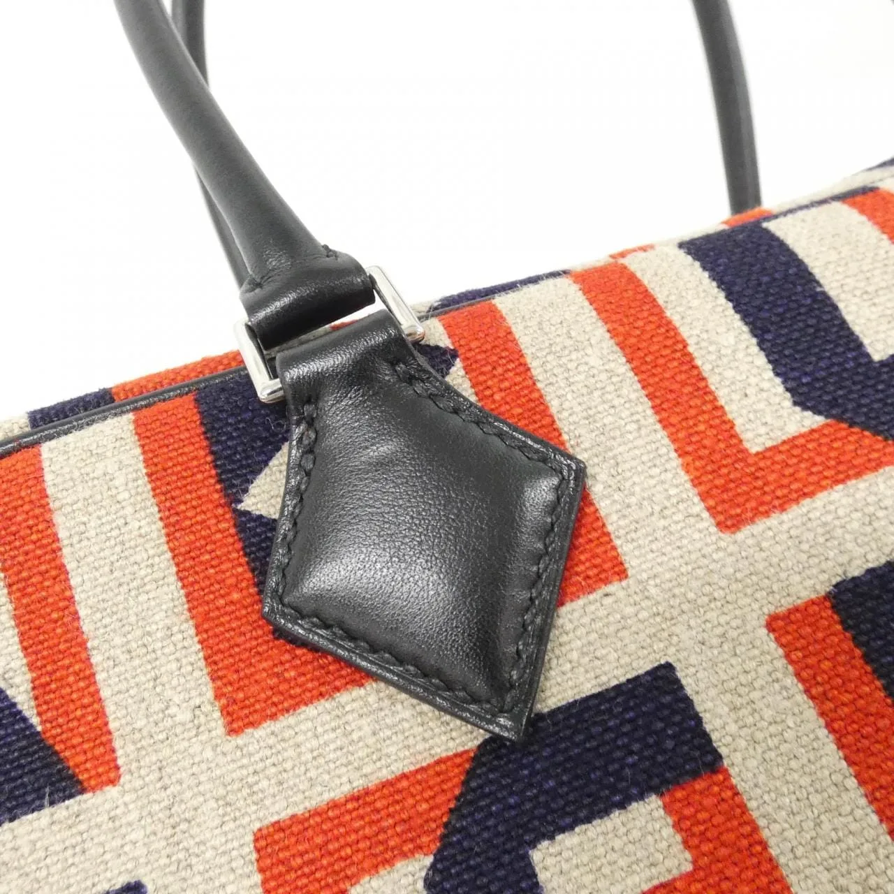 HERMES Plume 手提包 Swift 3