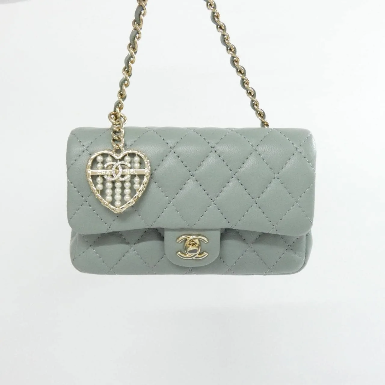CHANEL AP4760 Key Case Lambskin 2
