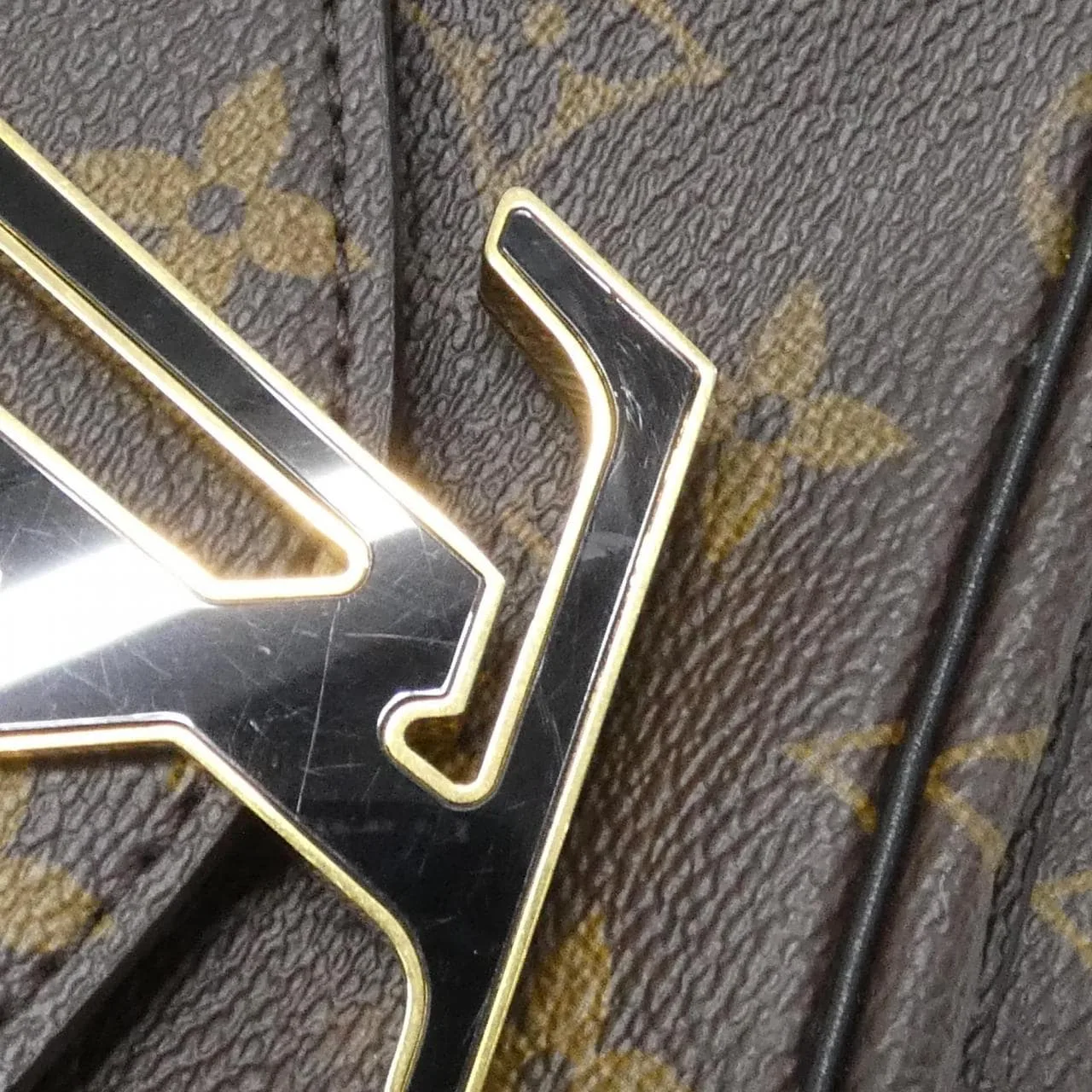 LOUIS VUITTON M45592 Shoulder Monogram 4