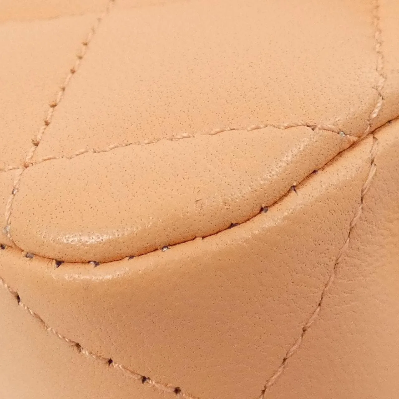 CHANEL Matelasse 1112 肩背包 羊皮 3