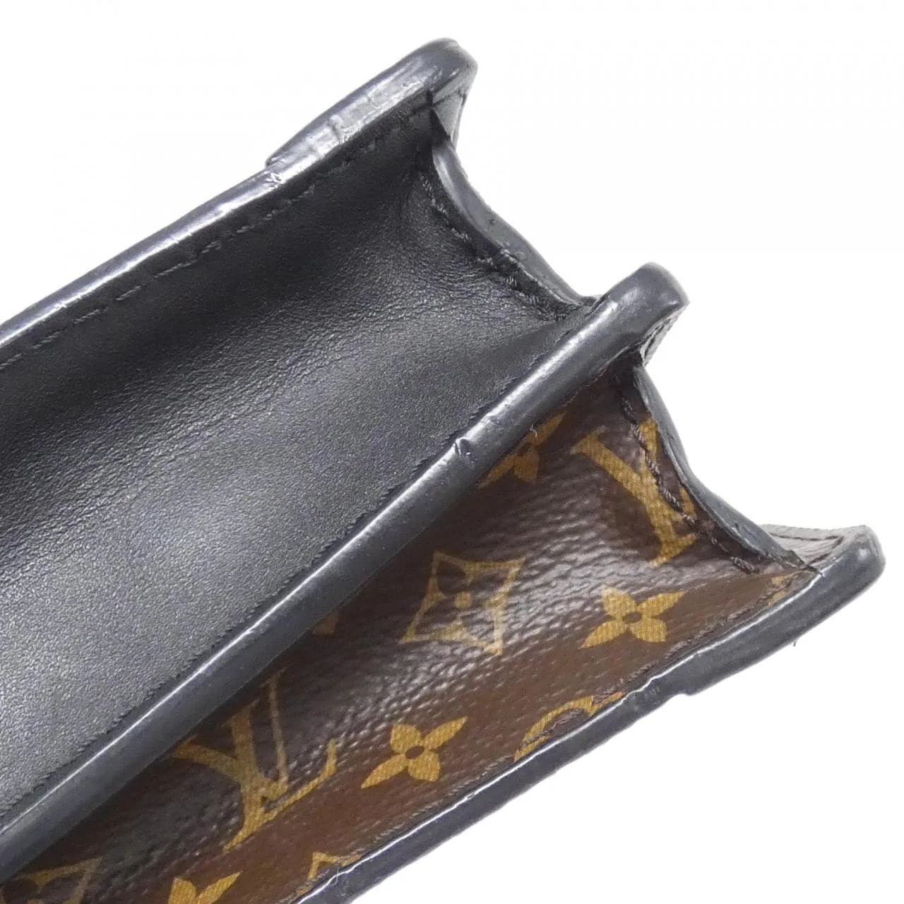 LOUIS VUITTON M43596 Shoulder Monogram 3