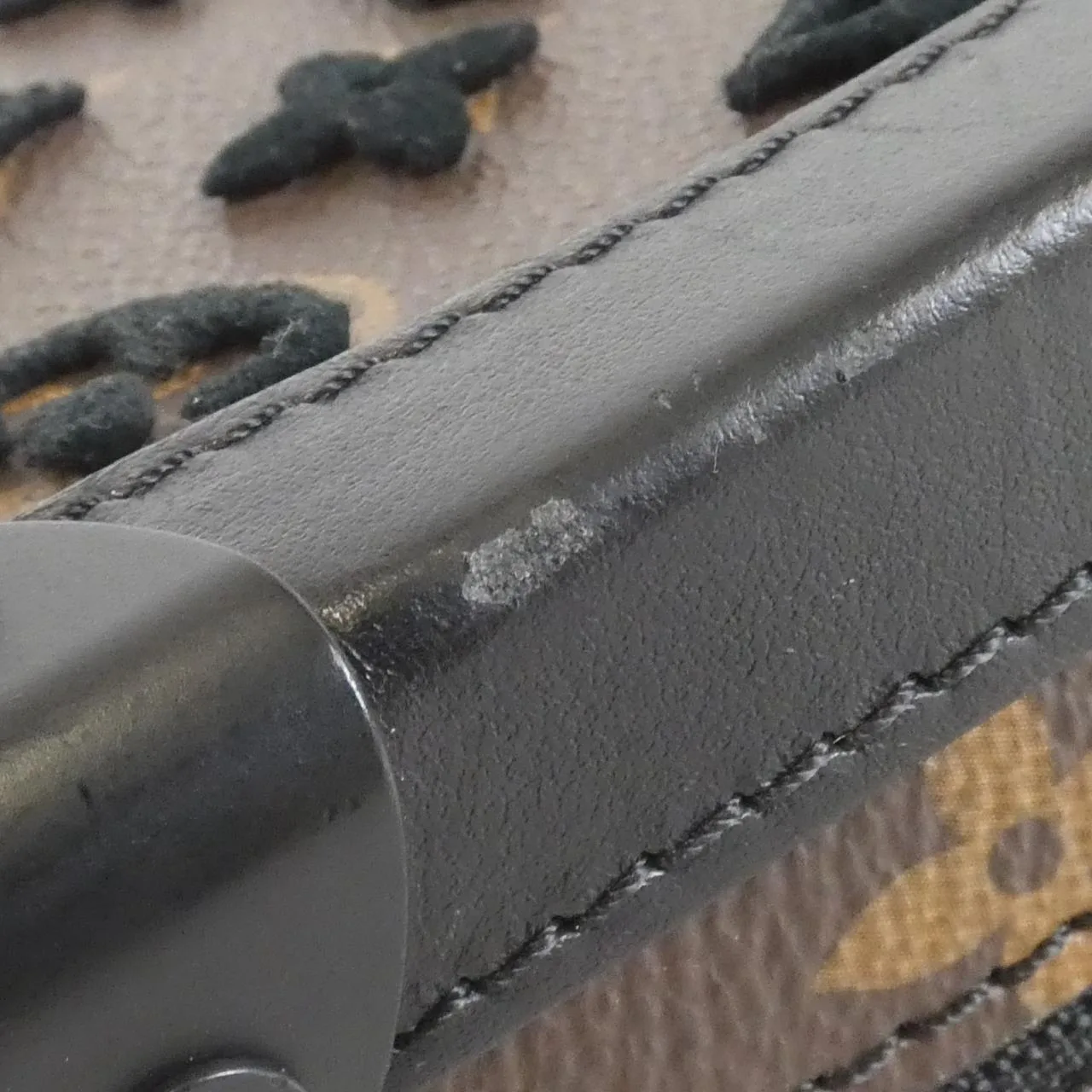 LOUIS VUITTON Soft Trunk M45044 肩背包 Monogram 3