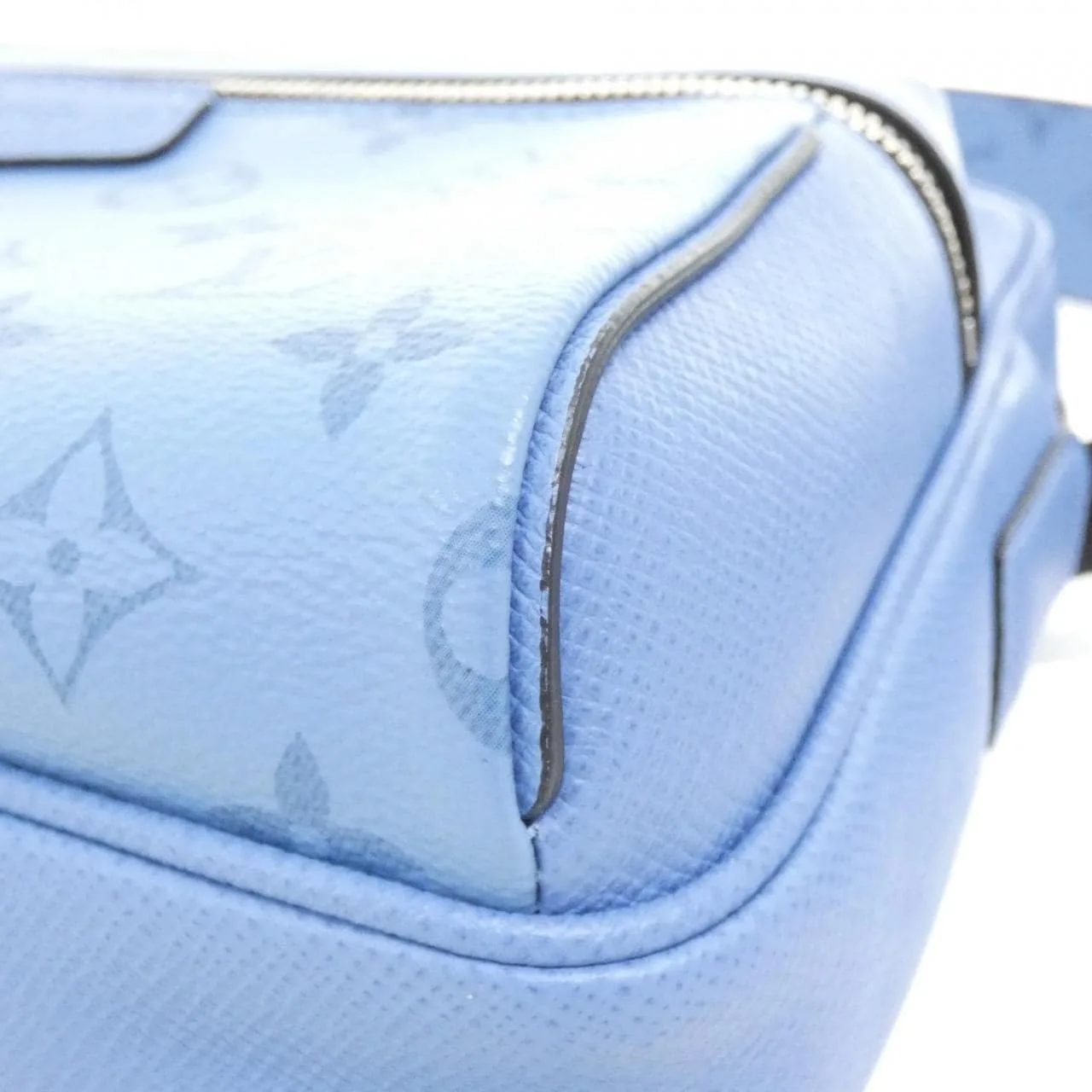 LOUIS VUITTON M30749 肩背包 帆布 3