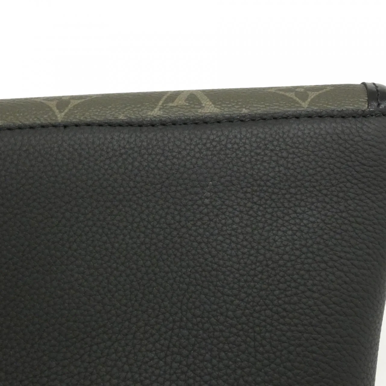 LOUIS VUITTON M12618 肩背包 帆布 5