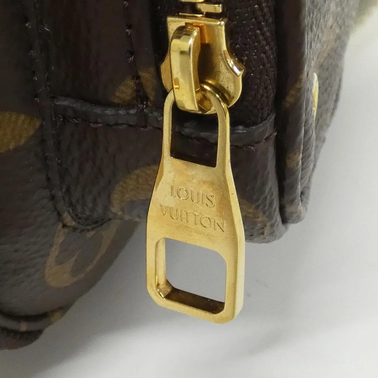 LOUIS VUITTON M80446 Shoulder Monogram 4