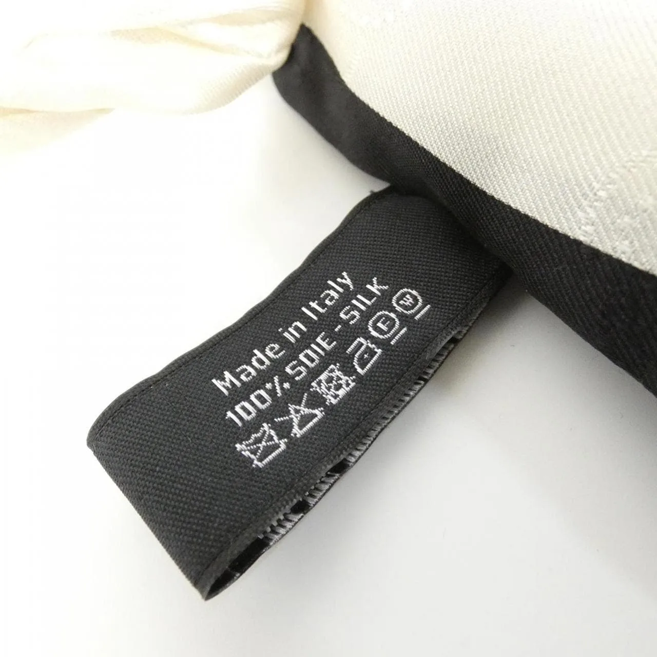 CHANEL AA7530 Accessories 5