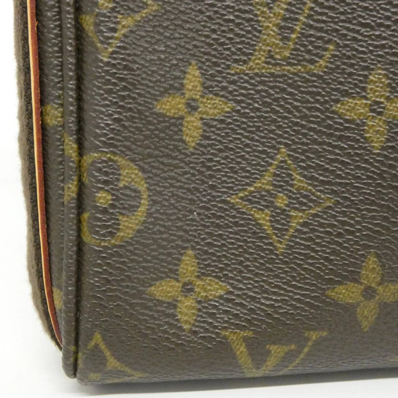LOUIS VUITTON Trotteur M97037 Shoulder Monogram 5