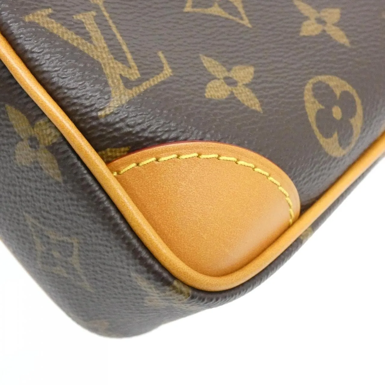 LOUIS VUITTON Trocadéro M14058 Shoulder Monogram 4