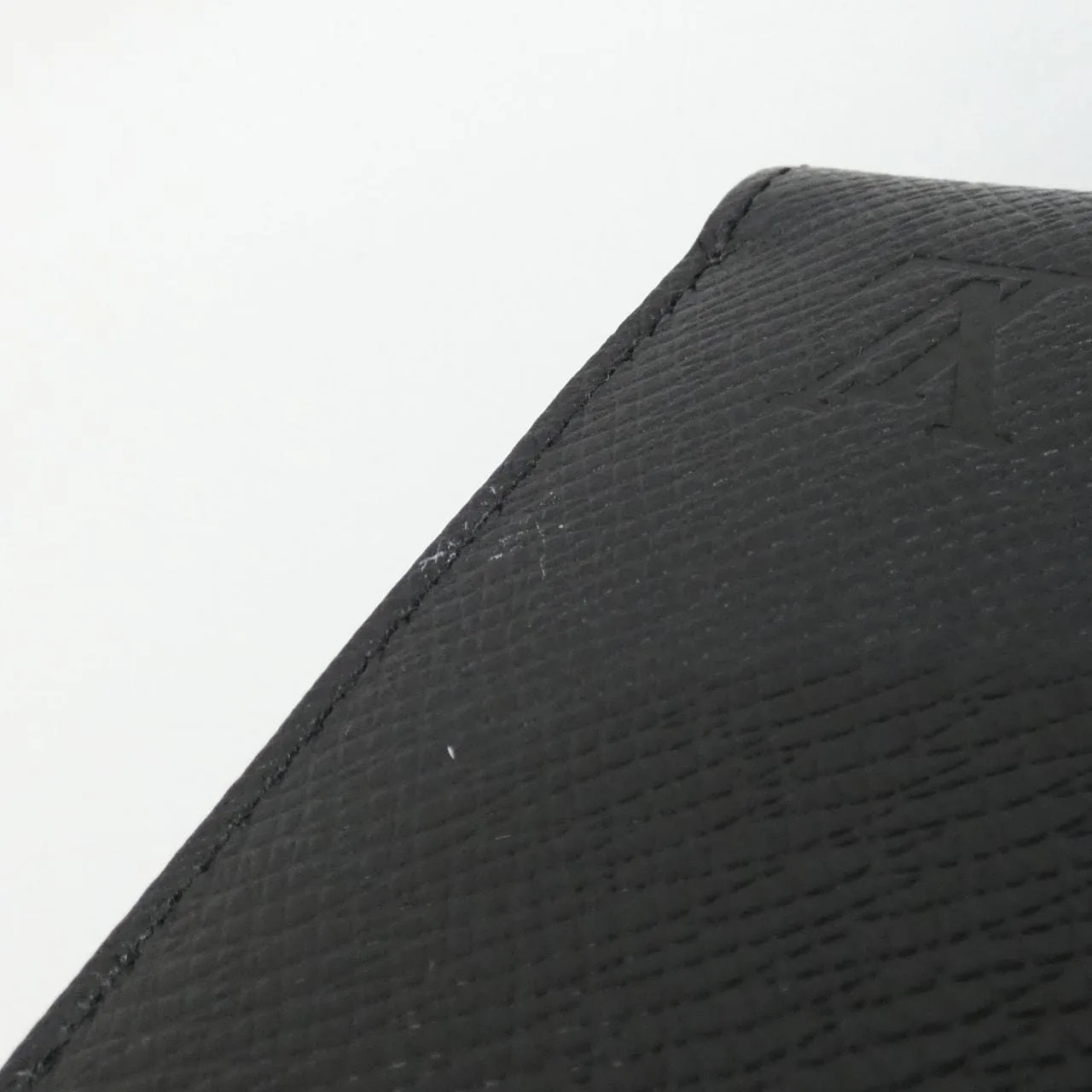 LOUIS VUITTON M31071 Wallet 5