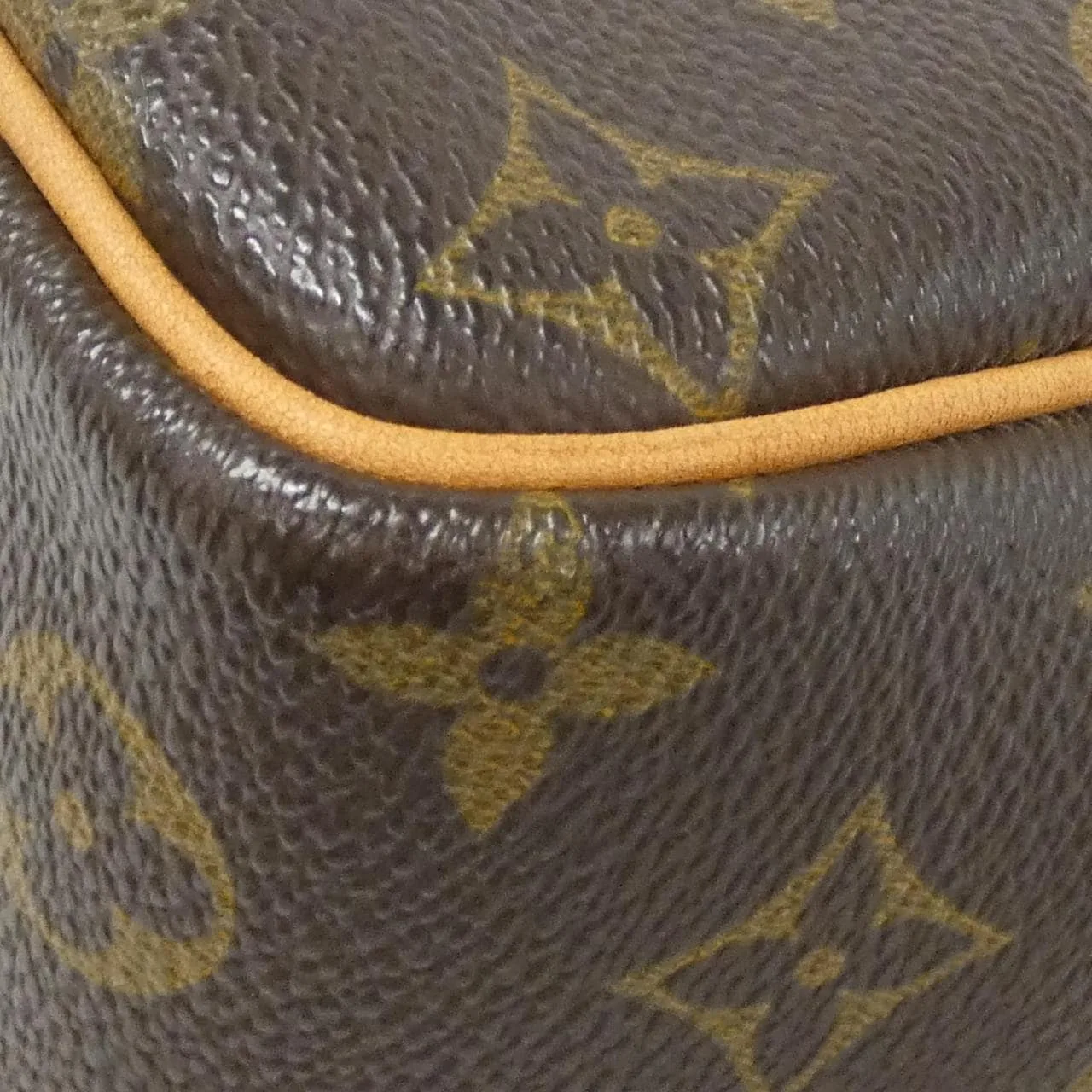 LOUIS VUITTON M47270 Handbag Monogram 3