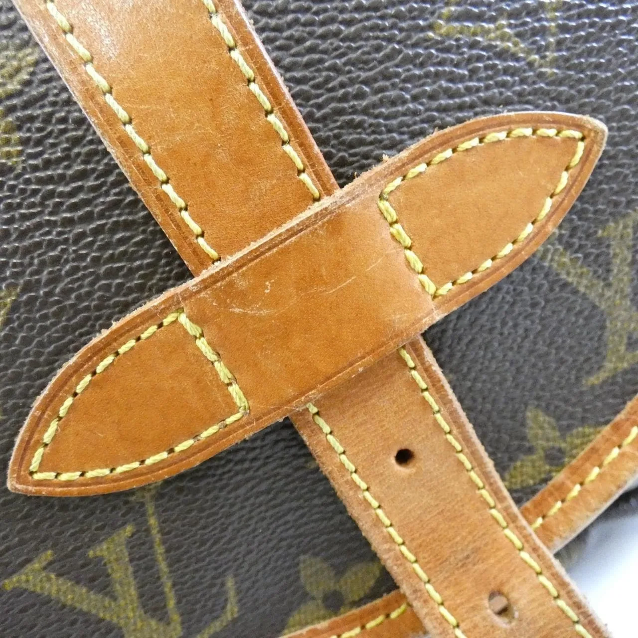 LOUIS VUITTON Saumur M42256 Shoulder Monogram 3