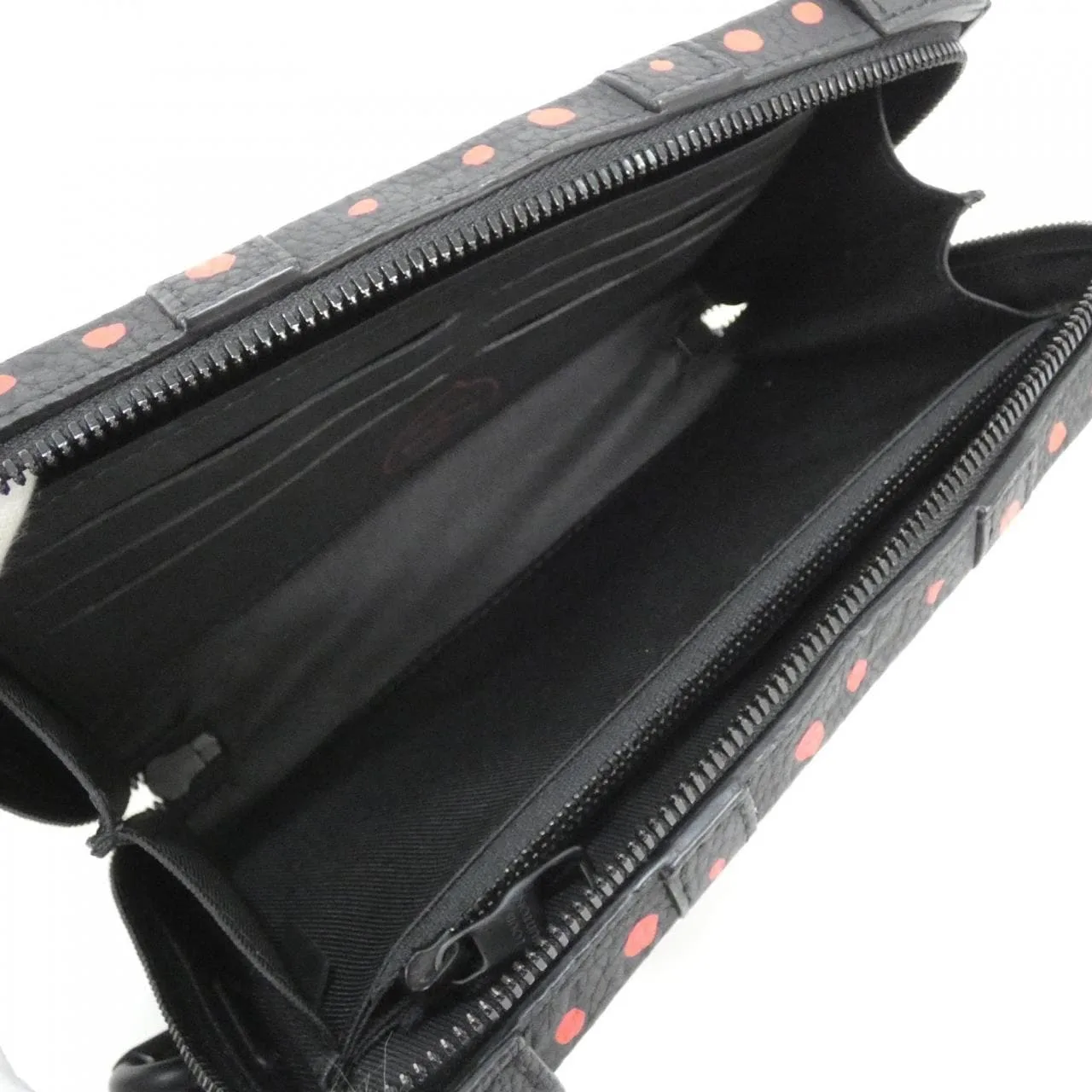 LOUIS VUITTON Soft Trunk M81905 Shoulder 5
