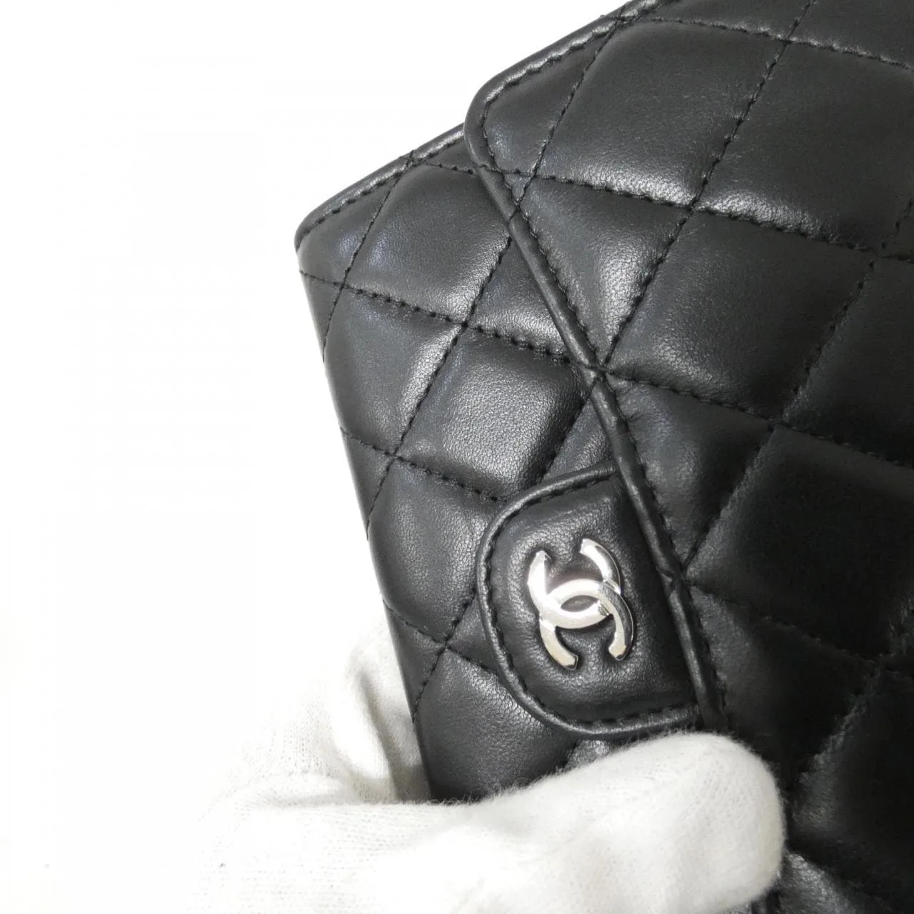 CHANEL Timeless Classic 84512 銀包 羊皮 4