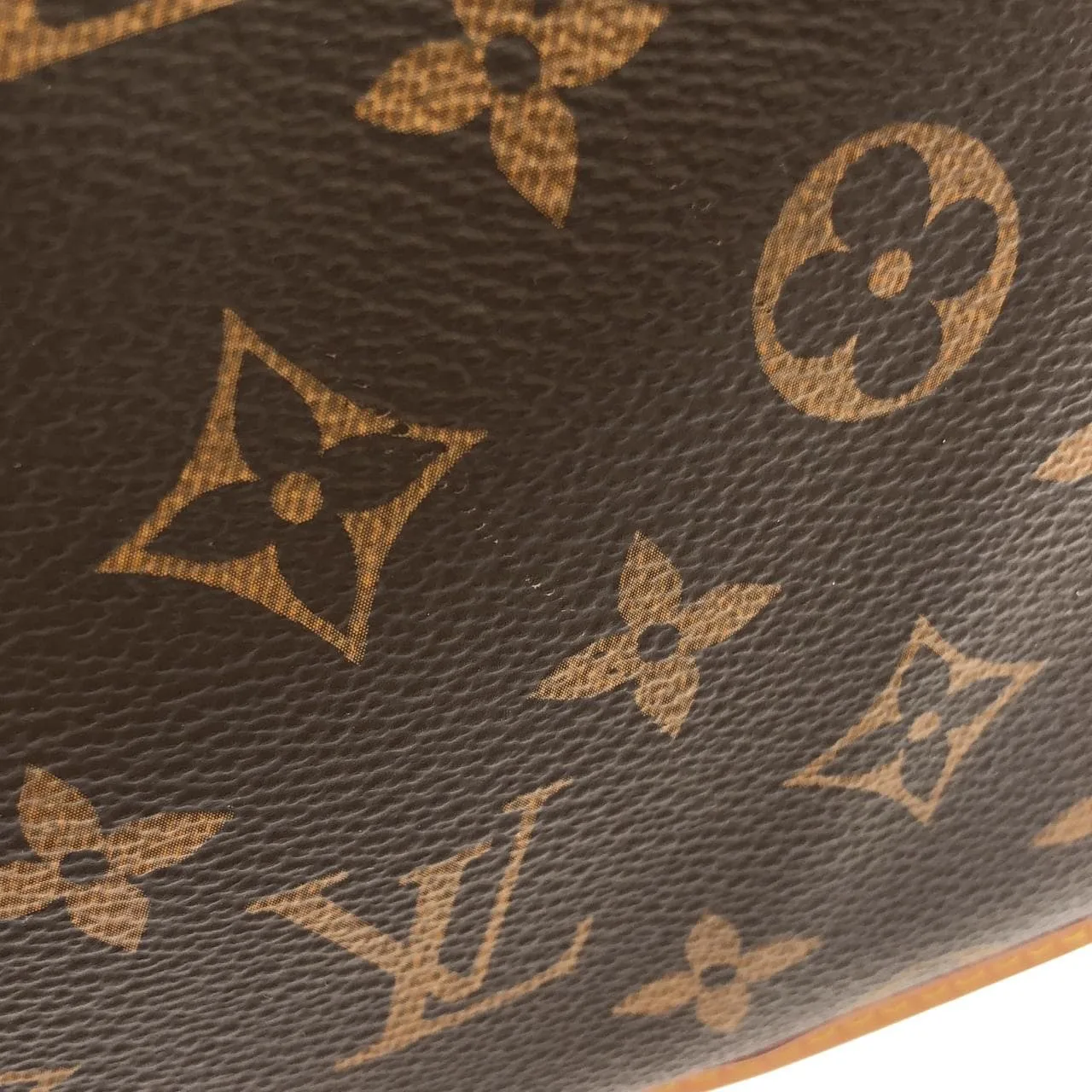 LOUIS VUITTON Saumur M44879 肩背包 Monogram 5