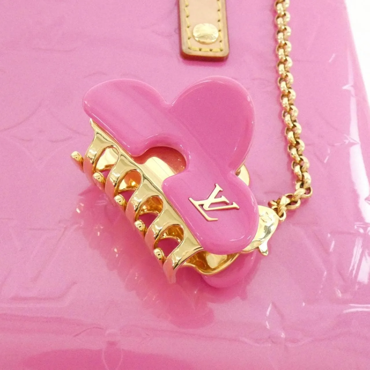 LOUIS VUITTON M24028 手提包 Vernis 漆皮 4