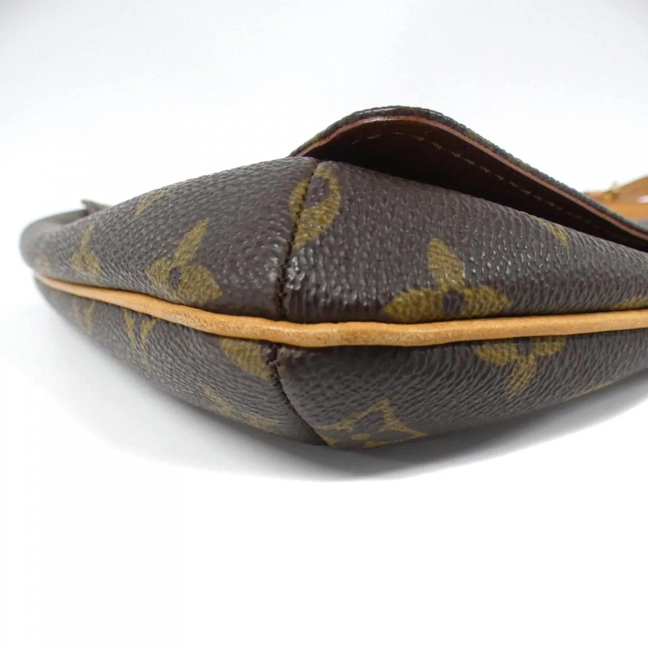 LOUIS VUITTON Musette M51257 Shoulder Monogram 3