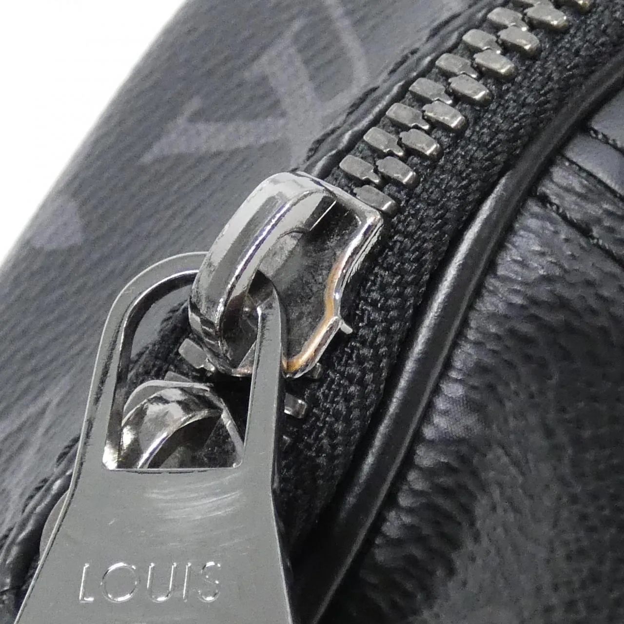 LOUIS VUITTON Eclipse M42906 肩背包 Monogram 5
