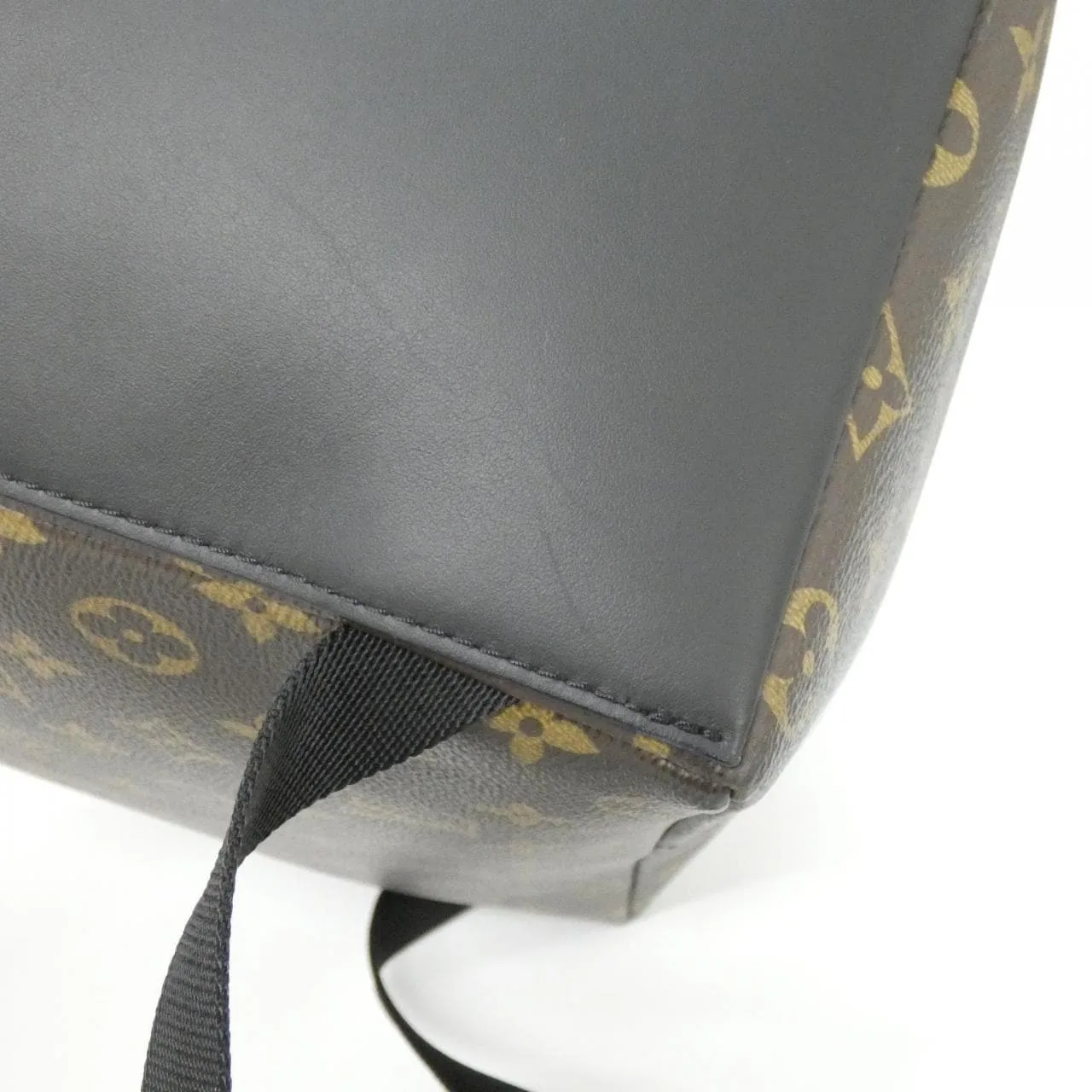 LOUIS VUITTON Discovery M46684 背包 Monogram 5