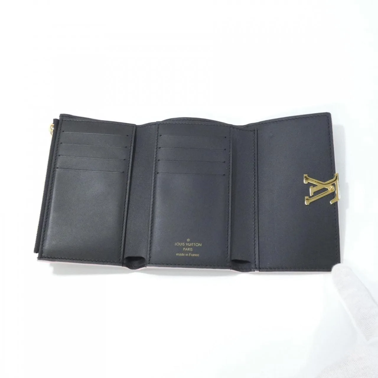 LOUIS VUITTON Capucines M67804 銀包 3