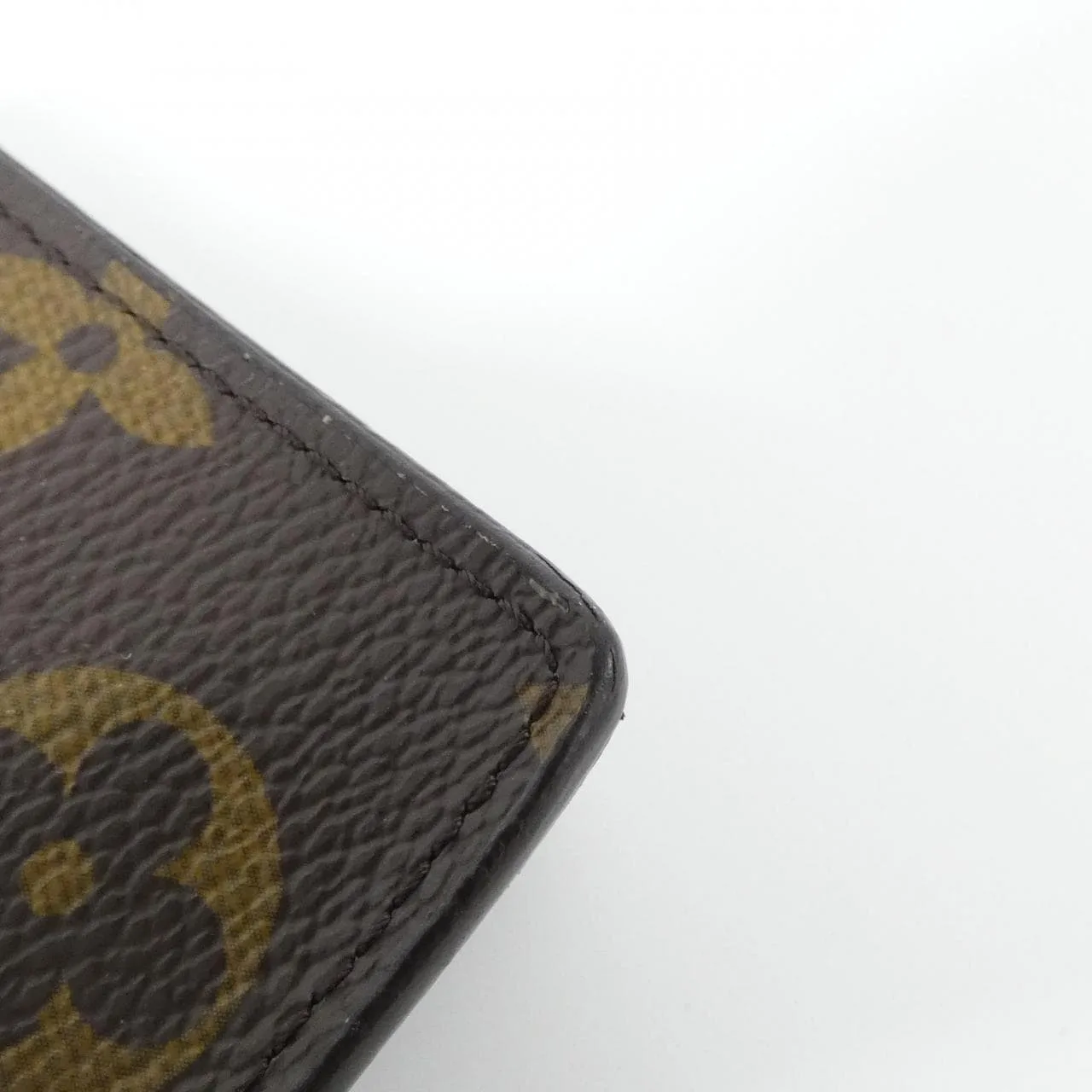 LOUIS VUITTON M69432 Wallet Monogram 4