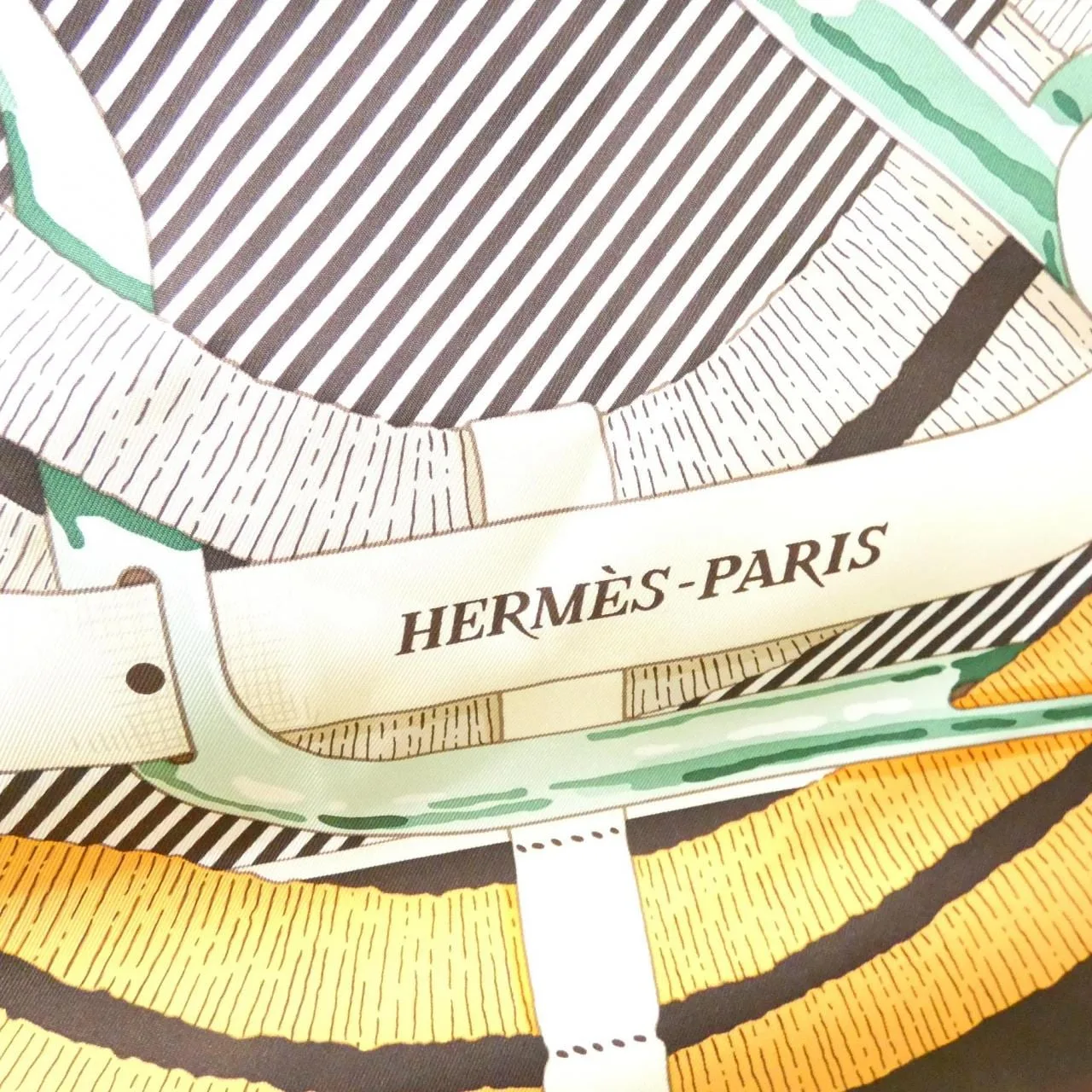 HERMES Scarf 2