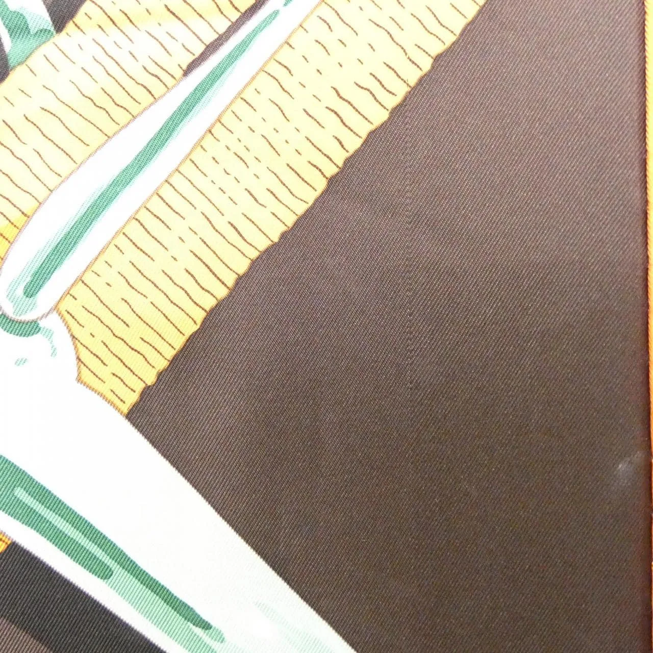 HERMES Scarf 4