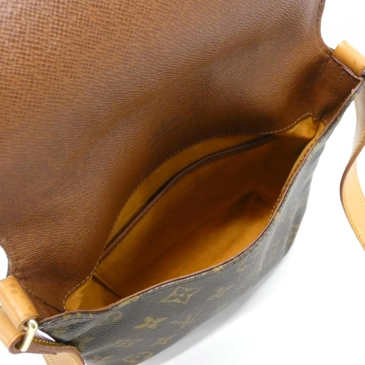 LOUIS VUITTON Musette M51258 Shoulder Monogram 5