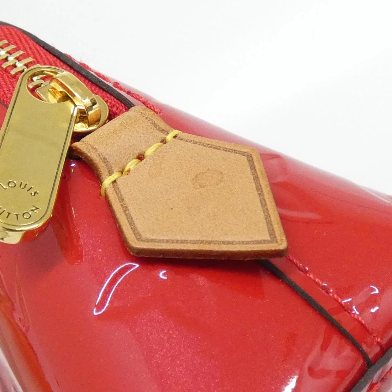 LOUIS VUITTON Pochette M90172 小袋 Vernis 漆皮 4