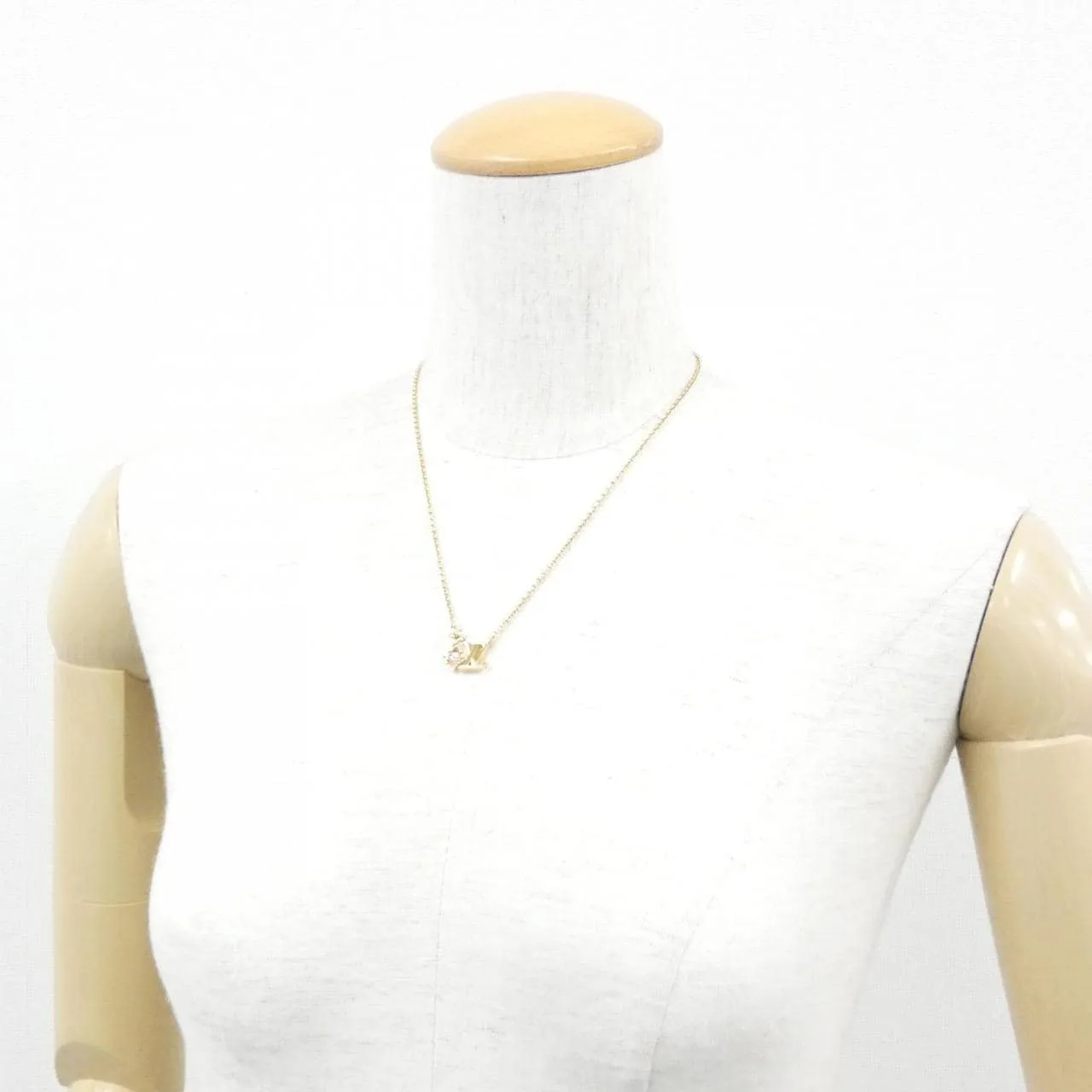 LOUIS VUITTON M00783 Accessories Lambskin 5