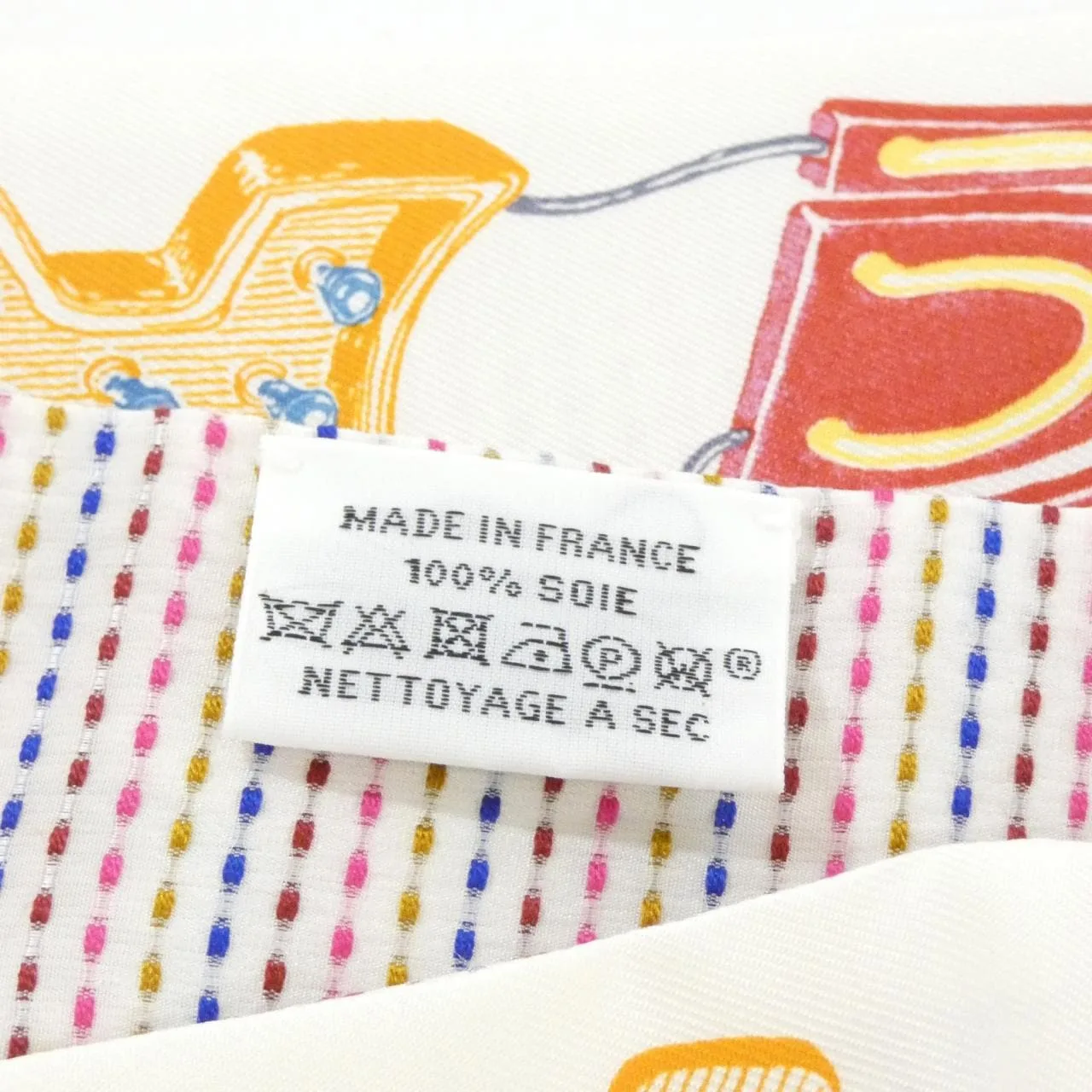 HERMES 853954S Scarf White Rank A - Thumbnail 3