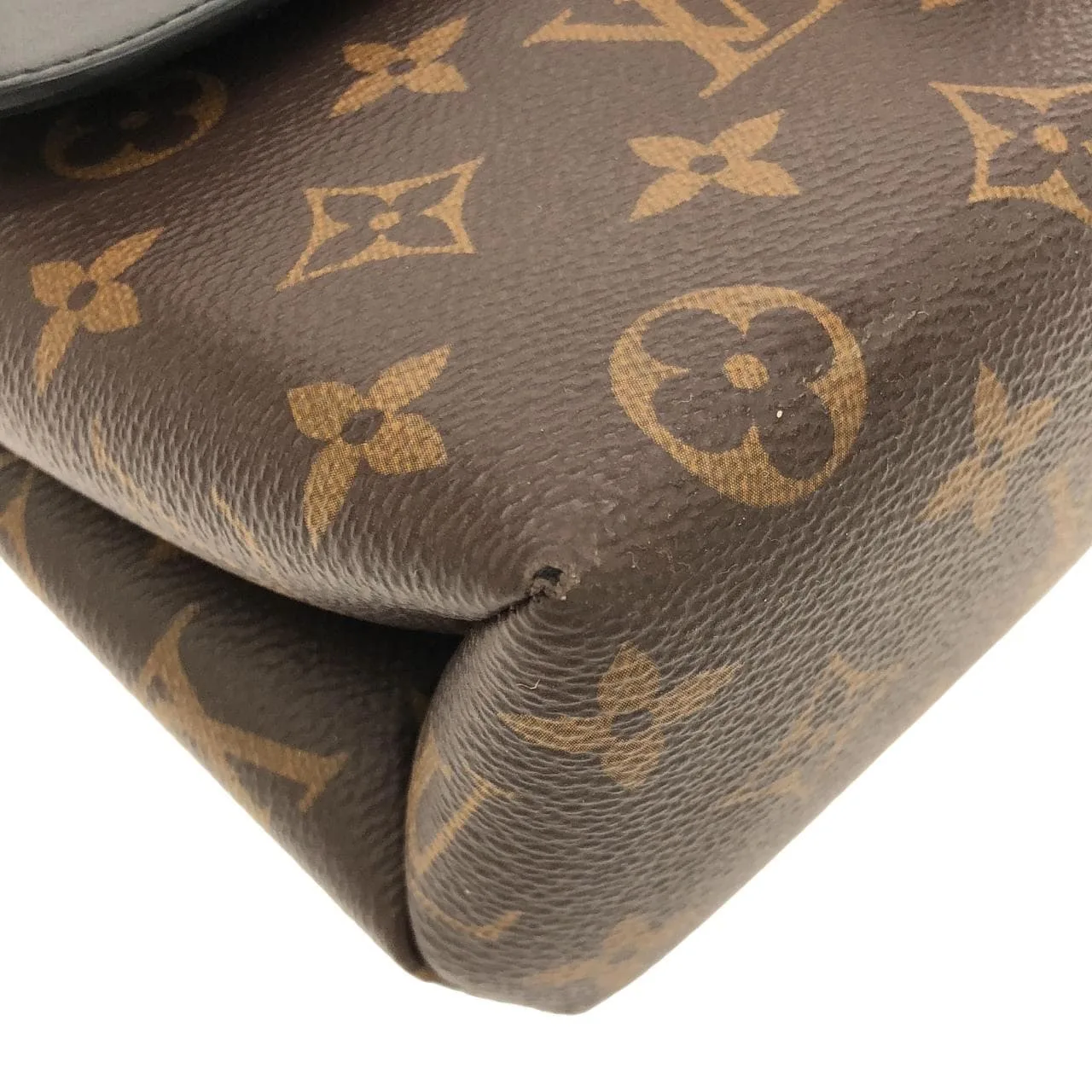 LOUIS VUITTON M44141 Handbag Monogram 3