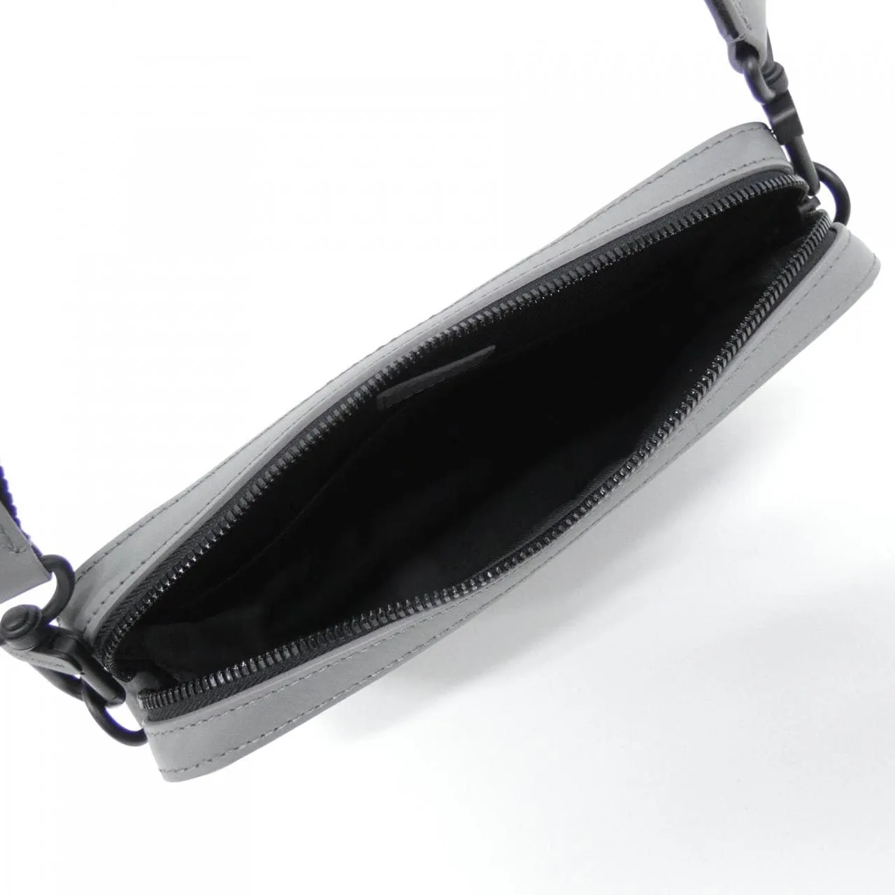 LOUIS VUITTON M46104 Shoulder Monogram Black Monogram - Thumbnail 6