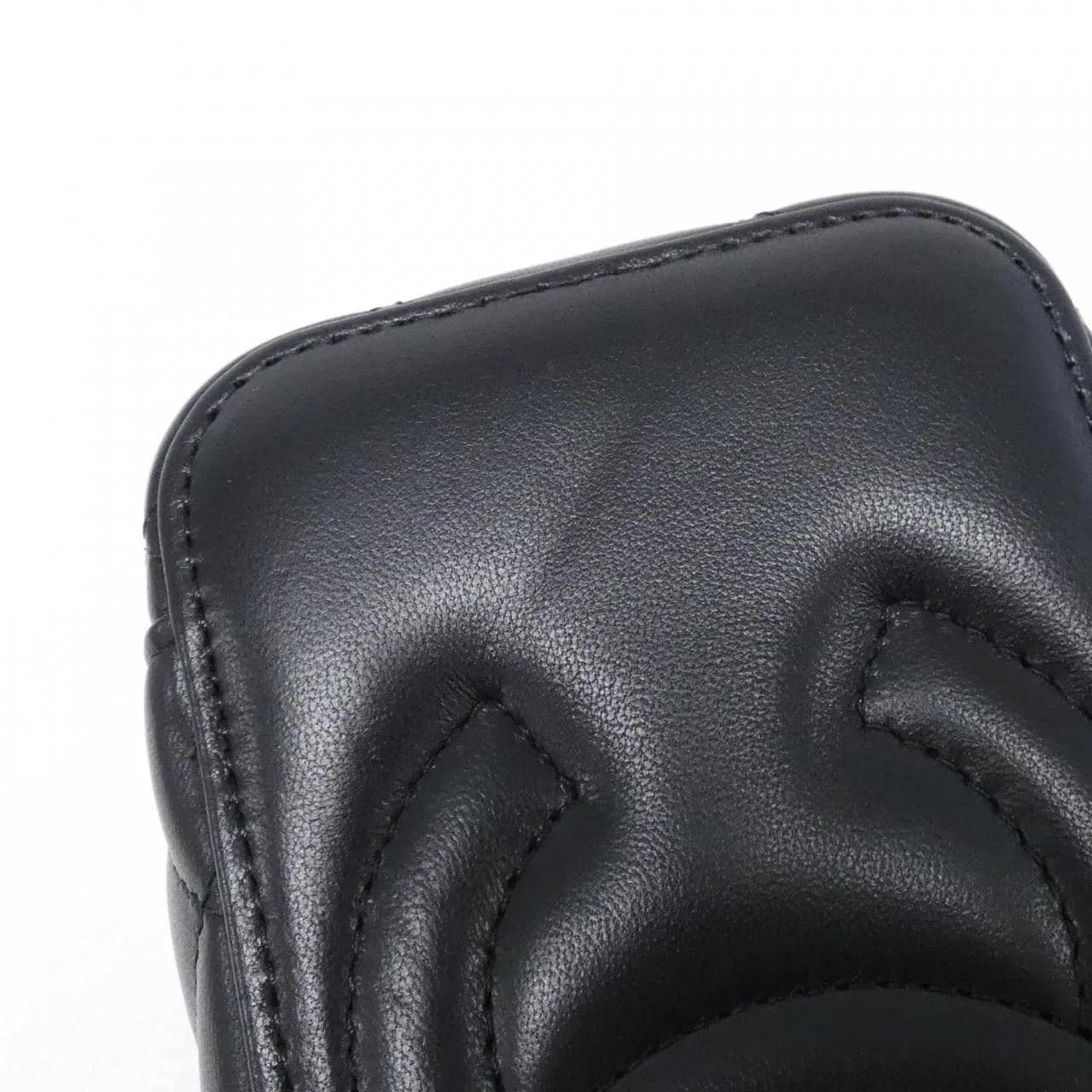 CHANEL Chanel 19 AP3012 Shoulder Lambskin Black Lambskin - Thumbnail 3