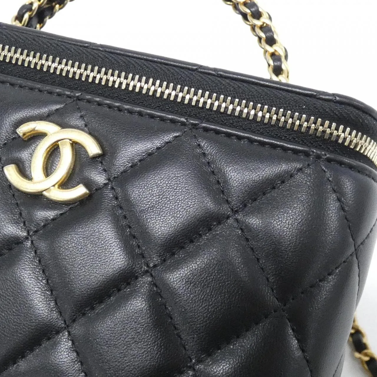 CHANEL Chanel 19 AP3012 Shoulder Lambskin Black Lambskin - Thumbnail 4