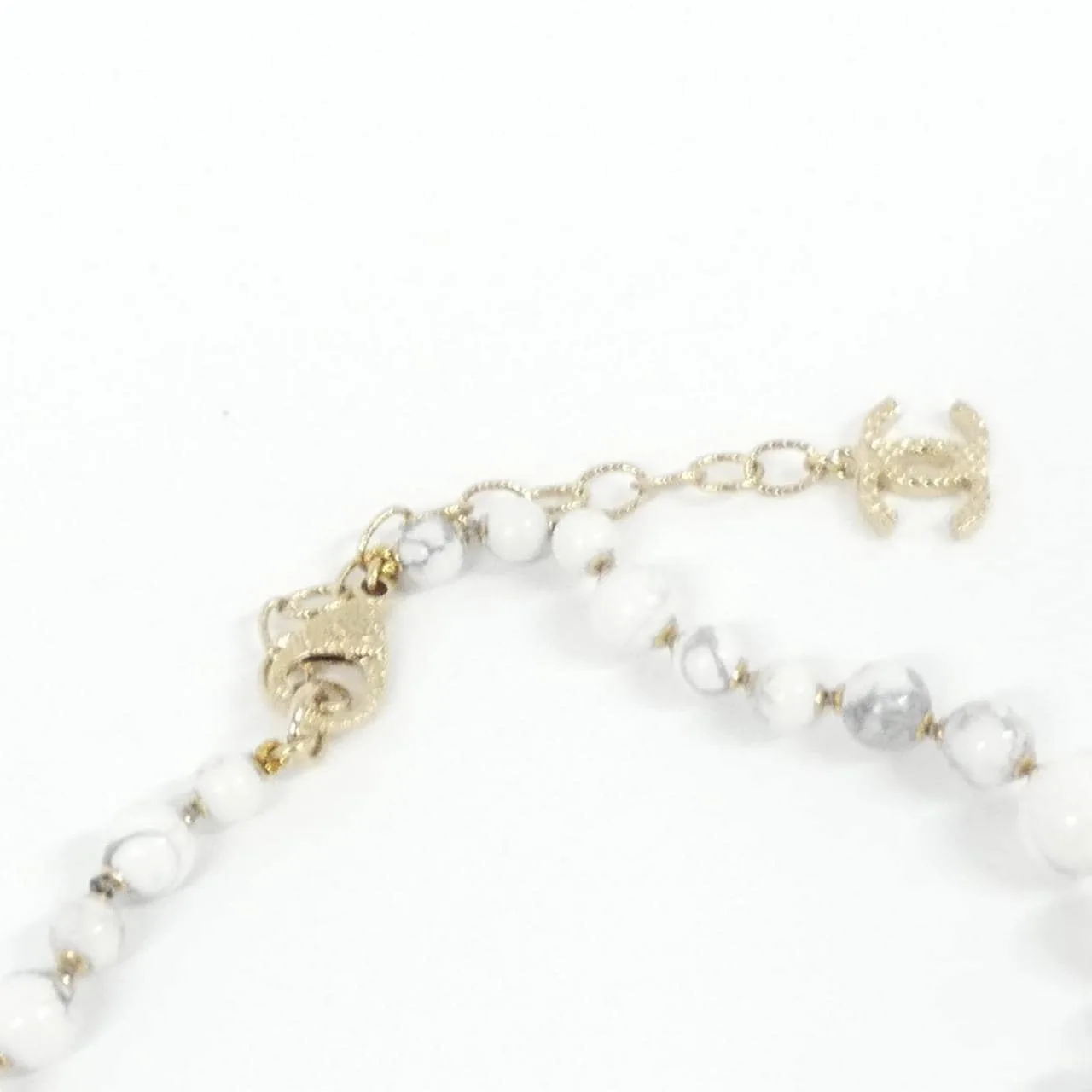 CHANEL Accessories White Rank A - Thumbnail 4