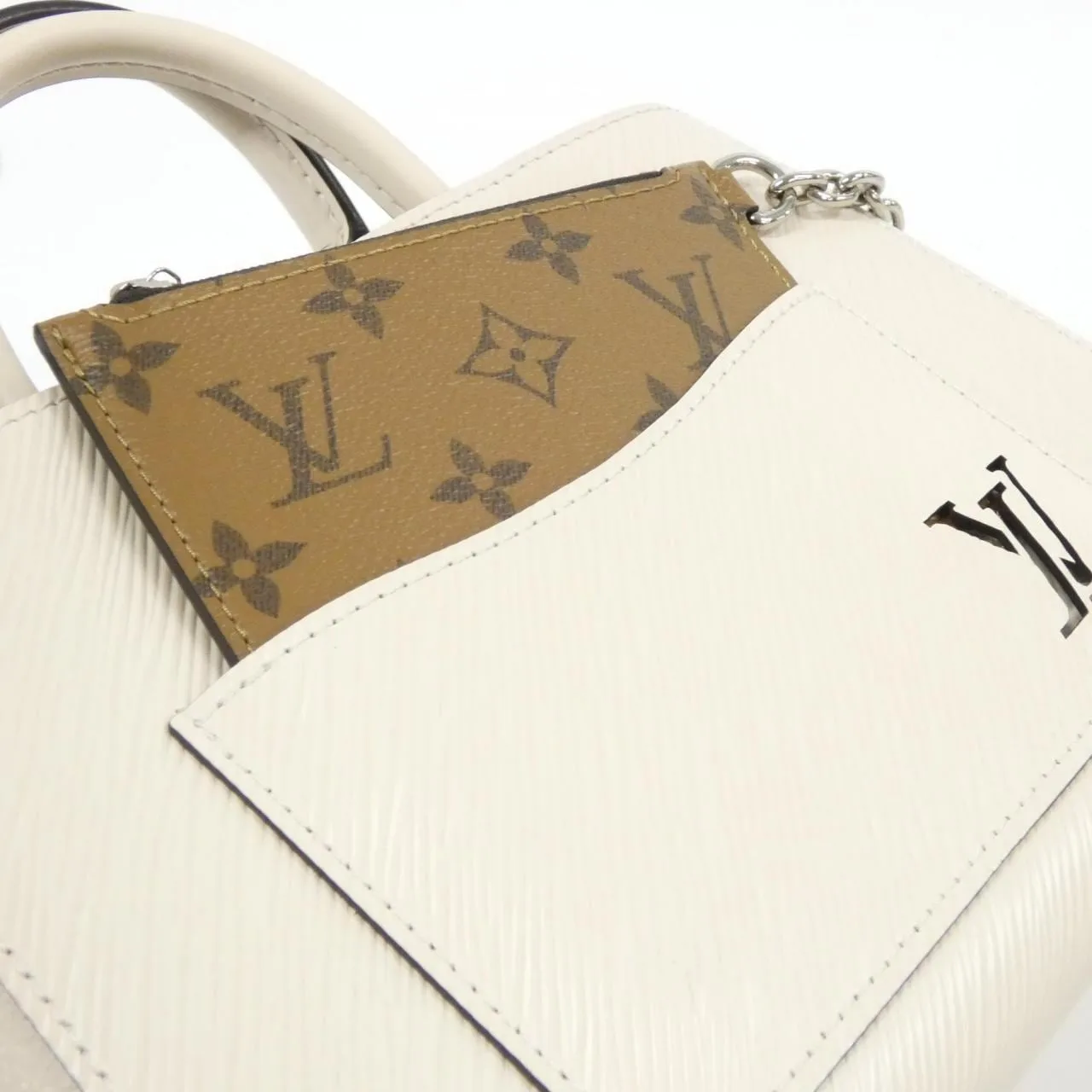 LOUIS VUITTON M20520 Tote Epi 4