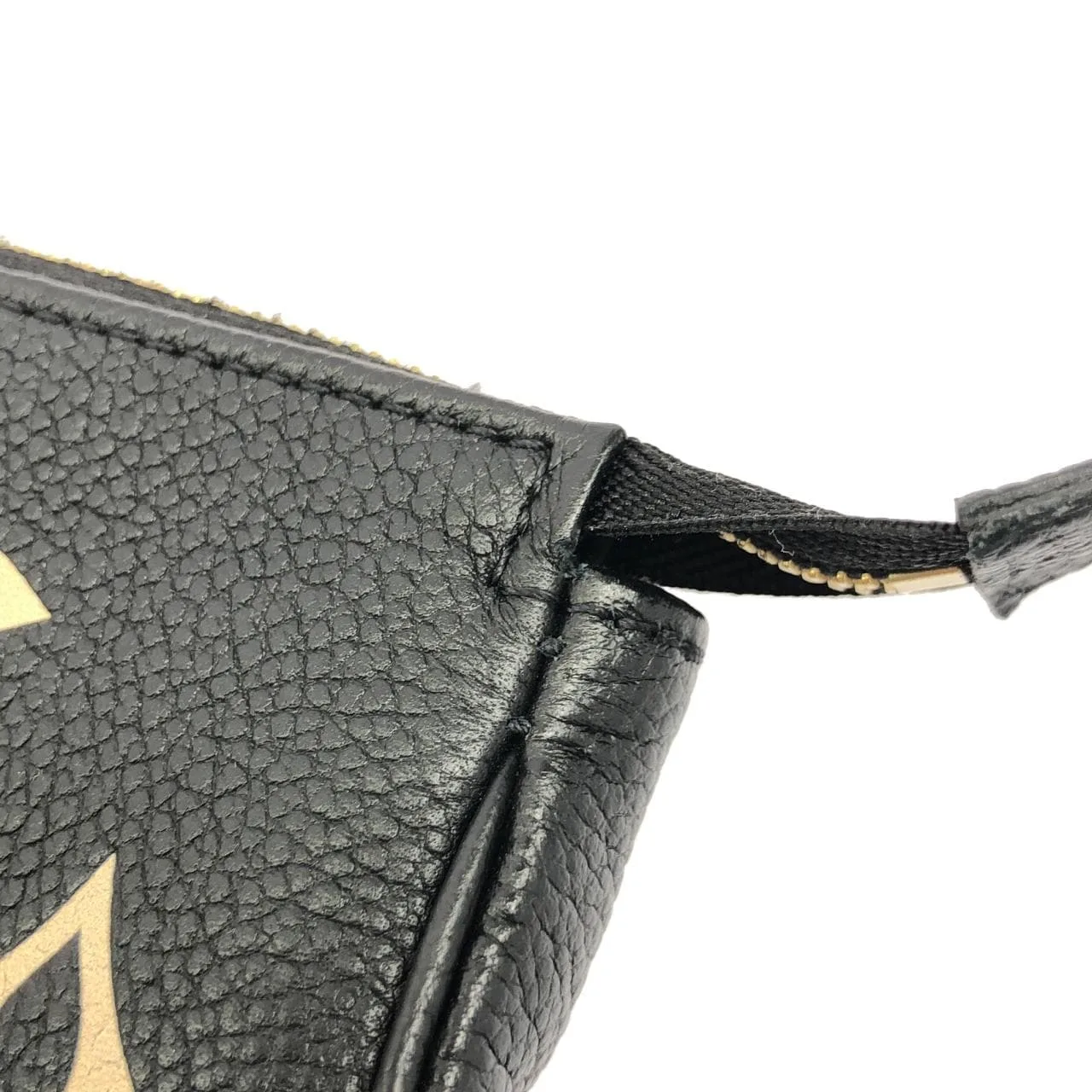 LOUIS VUITTON Pochette M80732 Pochette Monogram 4