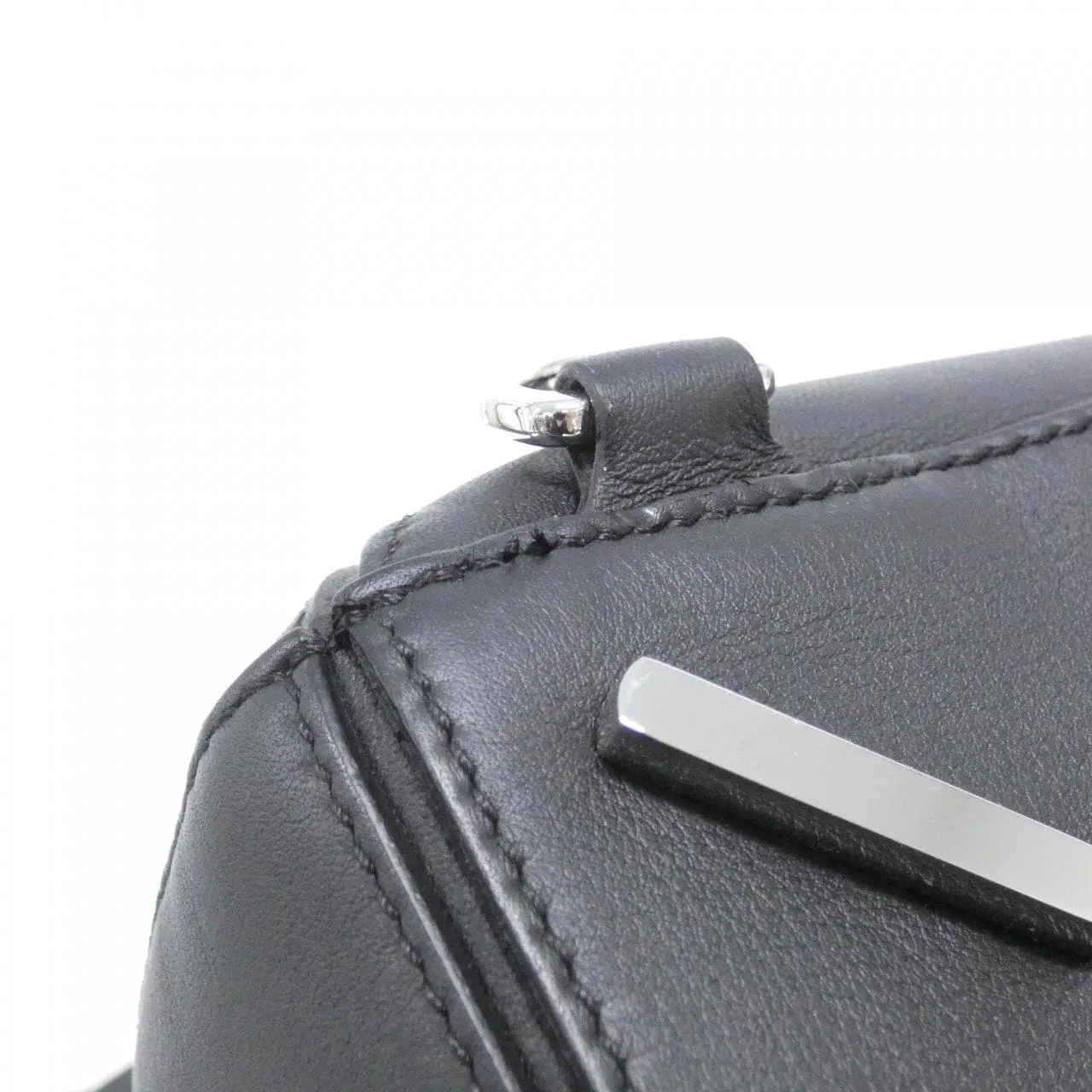 LOEWE Puzzle 322 30 S20 Handbag Black Rank A - Thumbnail 3