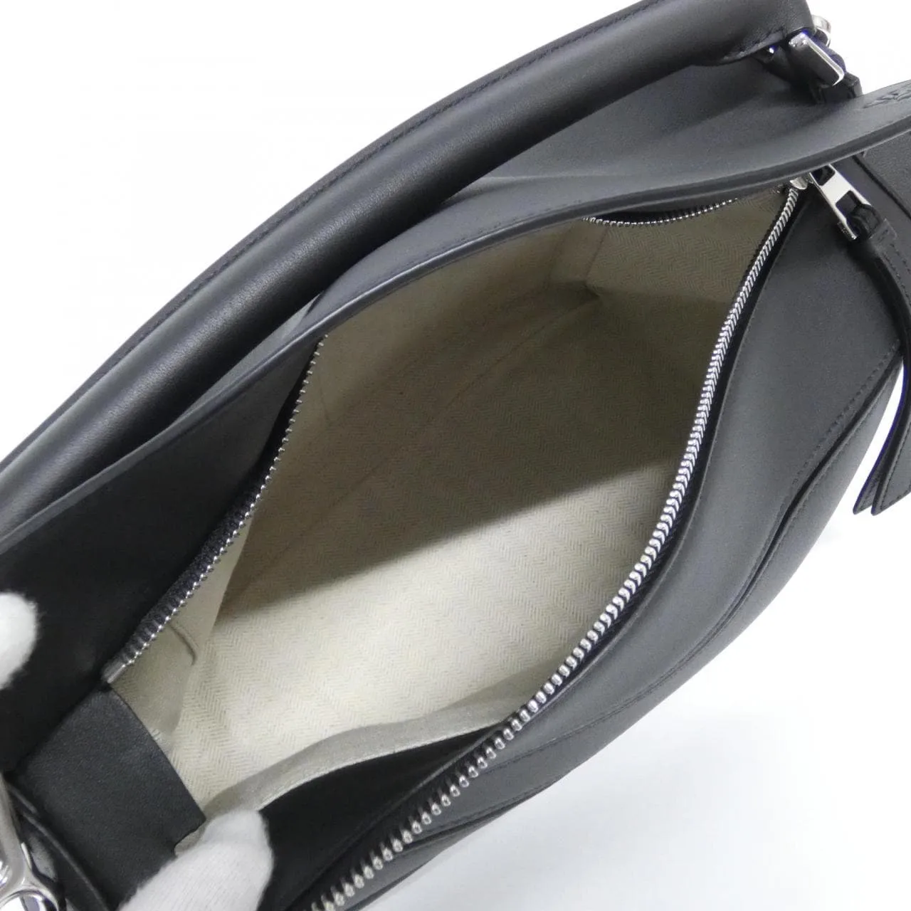 LOEWE Puzzle 322 30 S20 Handbag Black Rank A - Thumbnail 9