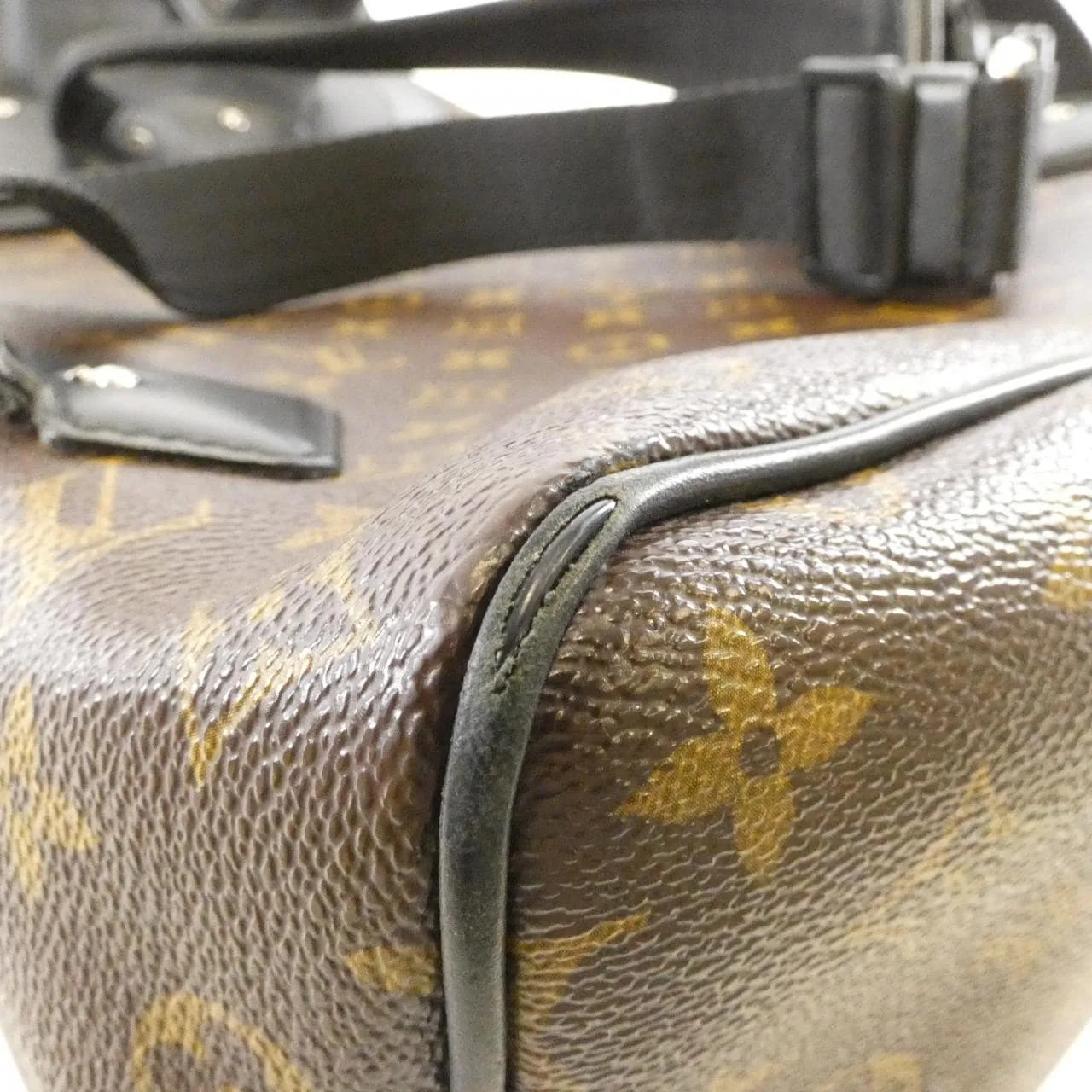 LOUIS VUITTON M40637 Backpack Monogram Black Monogram Rank B - Thumbnail 4