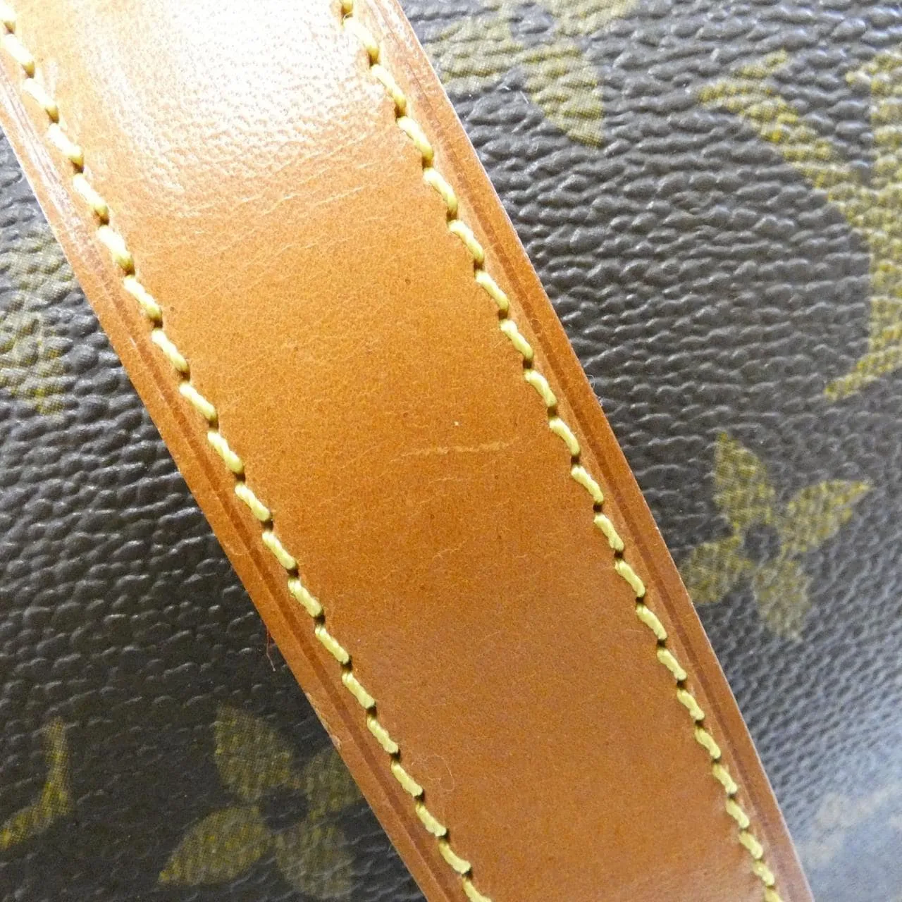 LOUIS VUITTON Saumur M42254 Shoulder Monogram 黑色 Monogram 中古品B - 縮圖 3